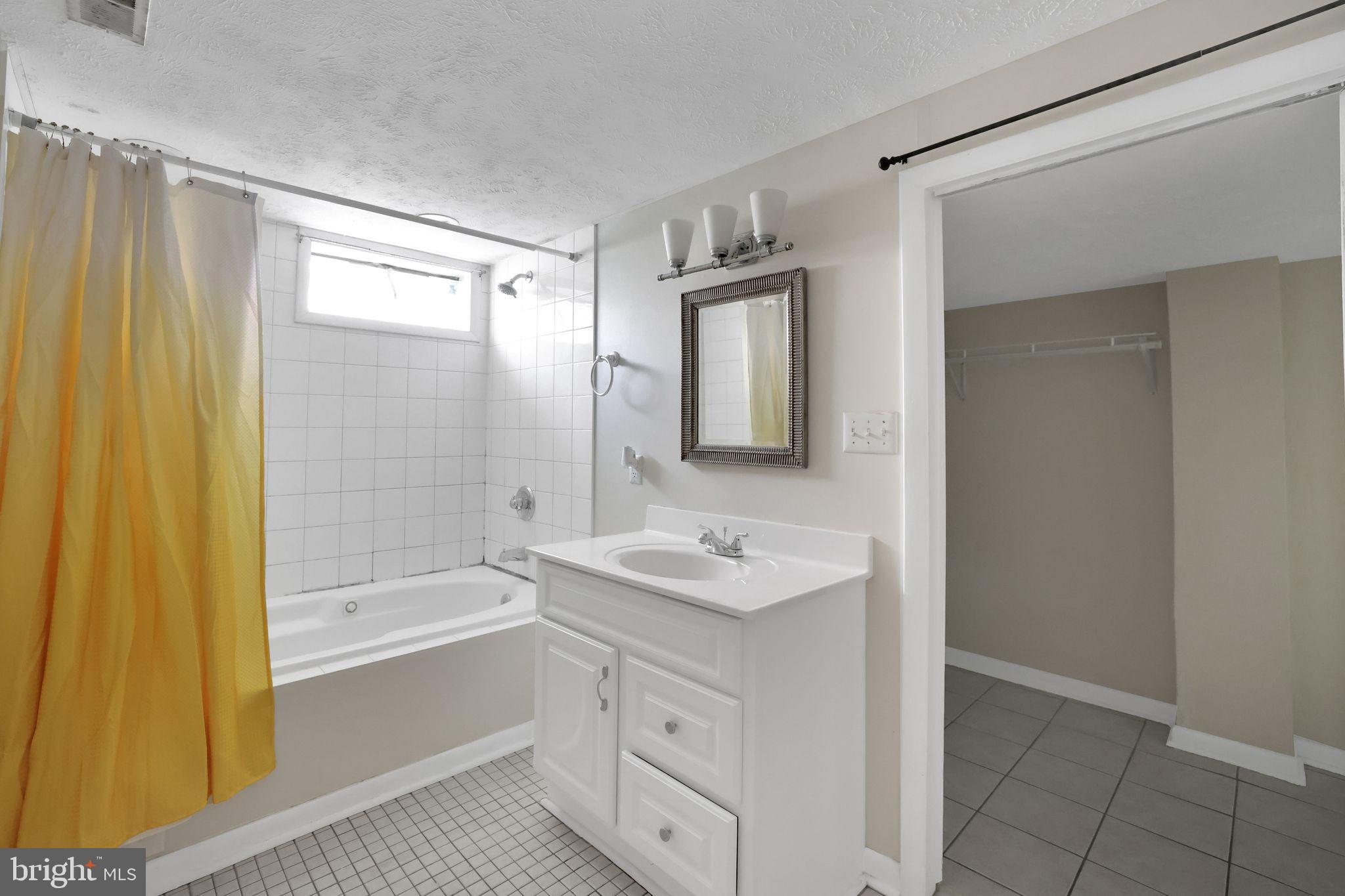 B P MYERS - Residential