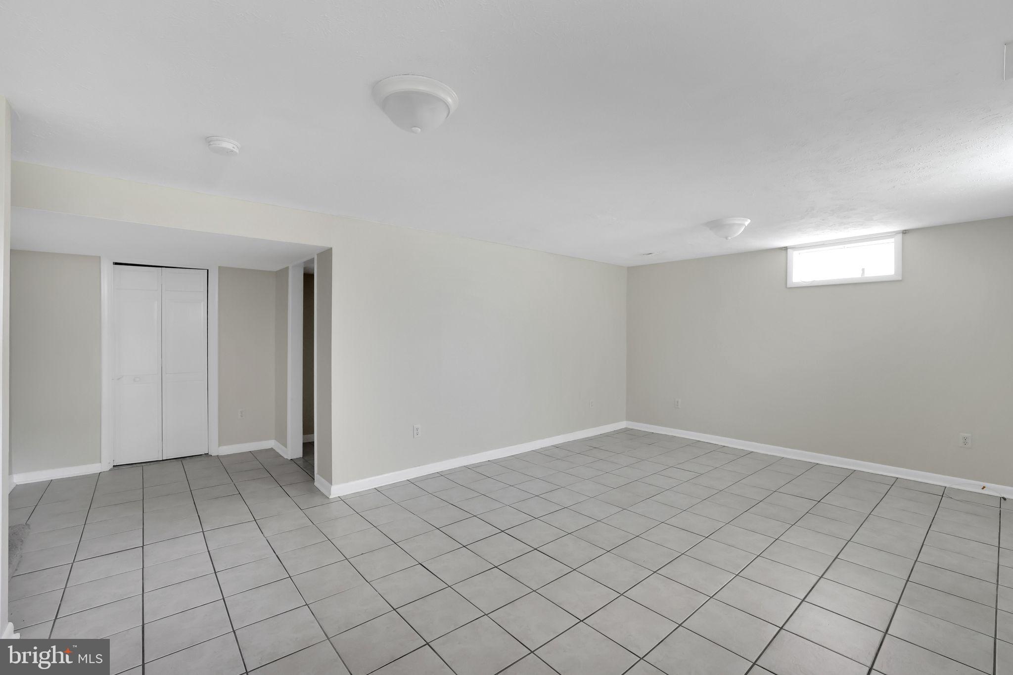 B P MYERS - Residential