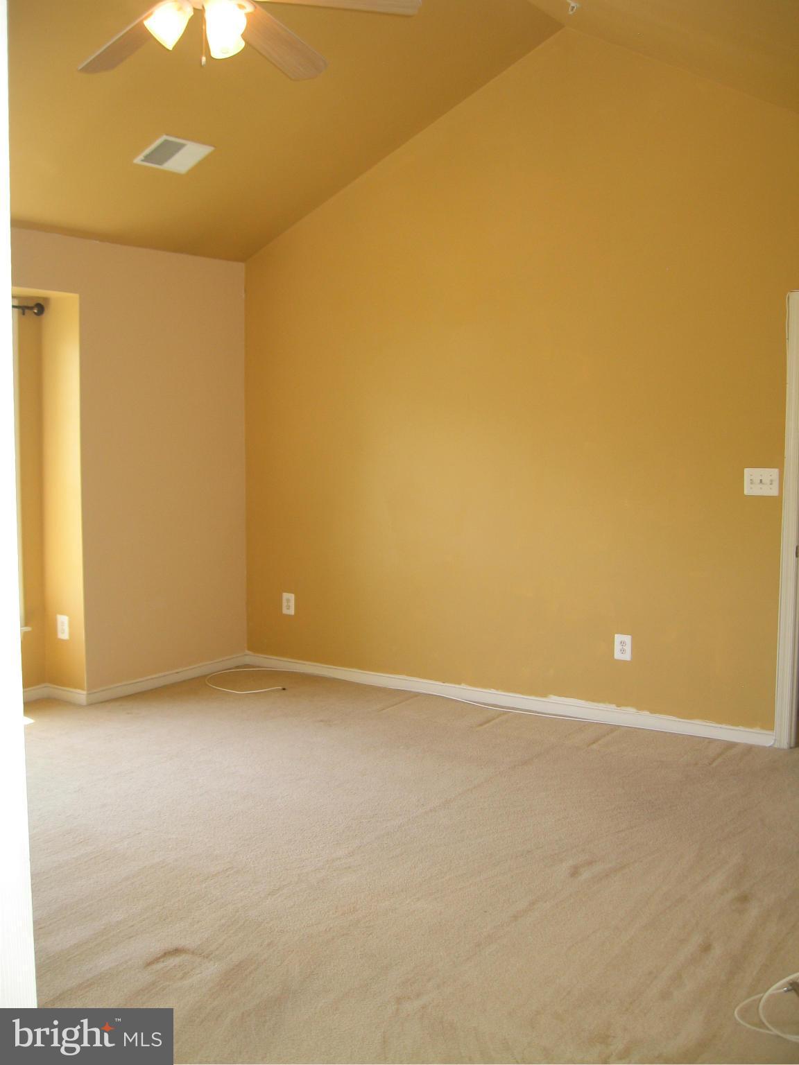 GREY ROCK VILLAS - Residential