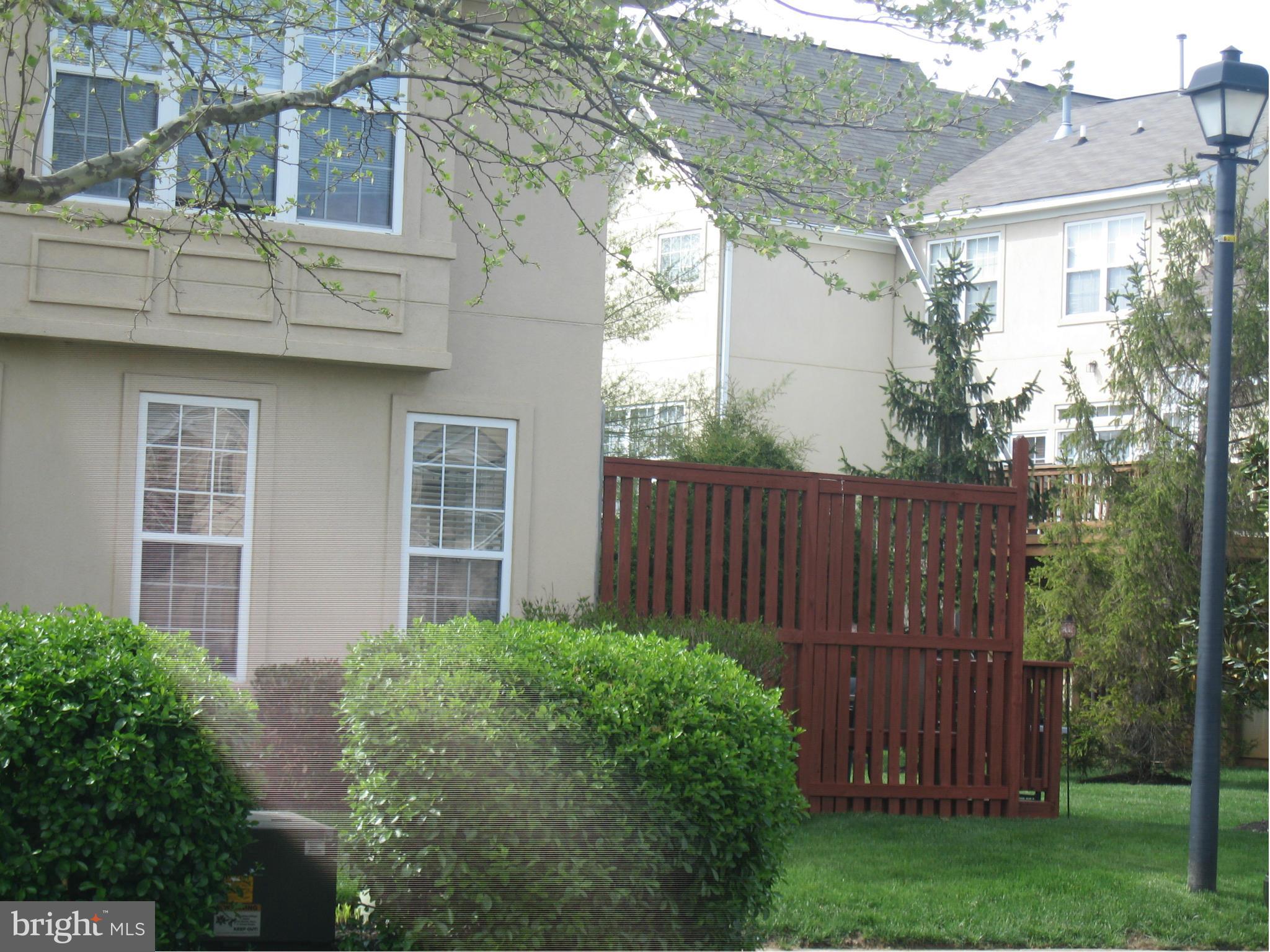 GREY ROCK VILLAS - Residential