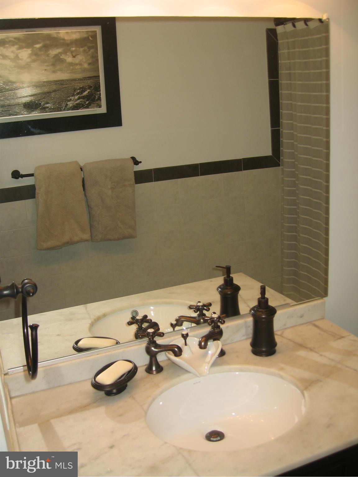 GREY ROCK VILLAS - Residential