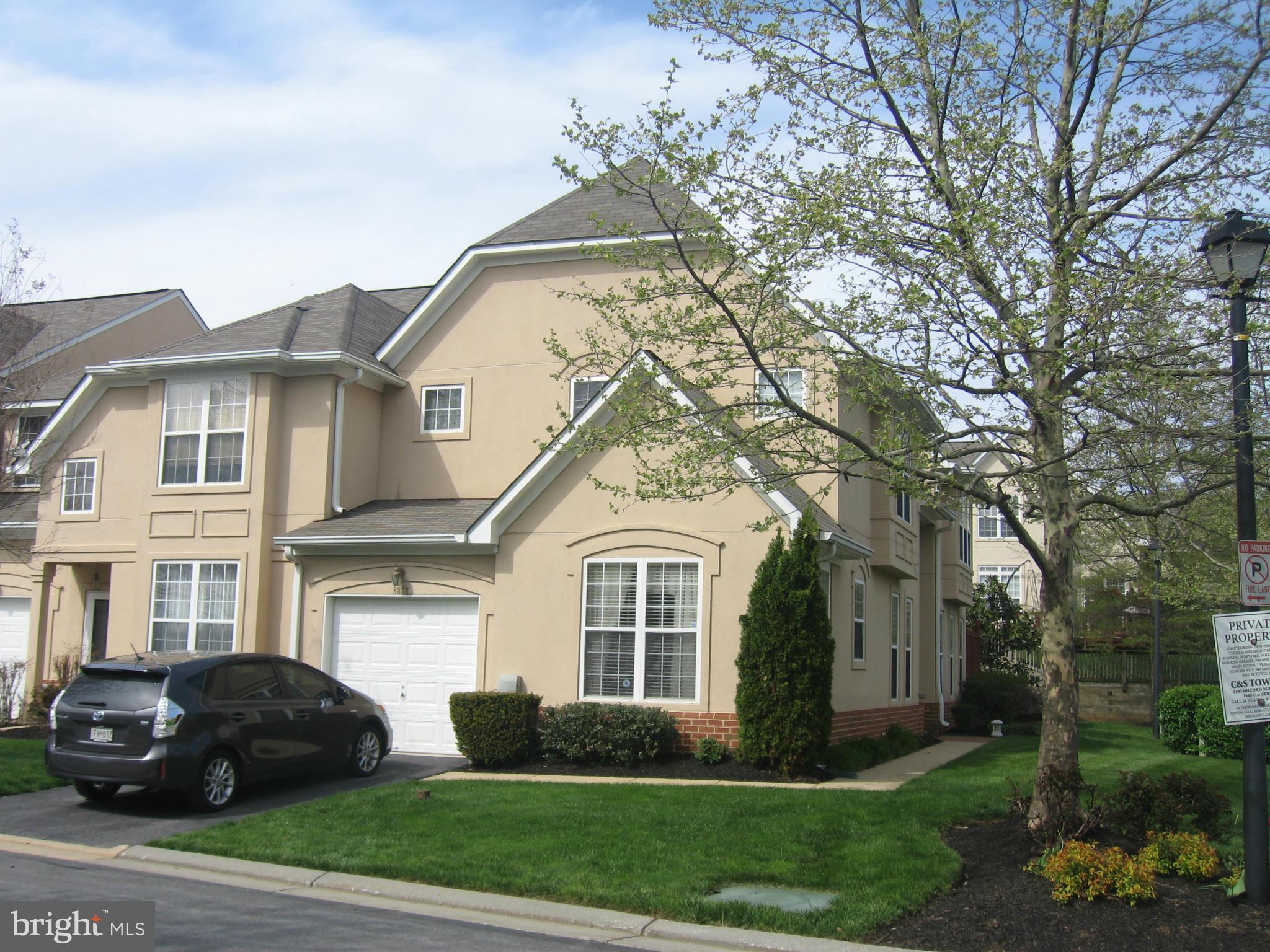 GREY ROCK VILLAS - Residential
