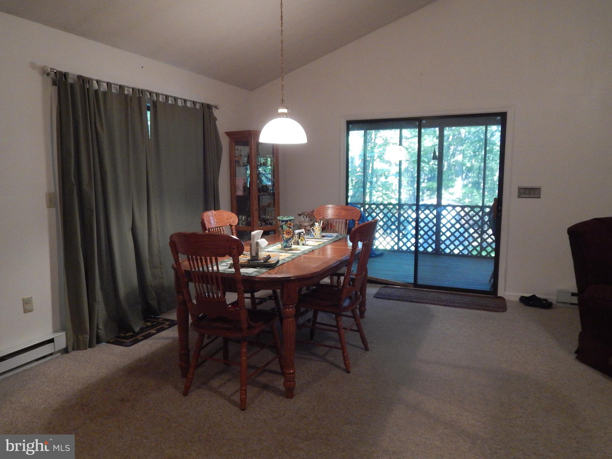 RIVER RIDGE - Residential