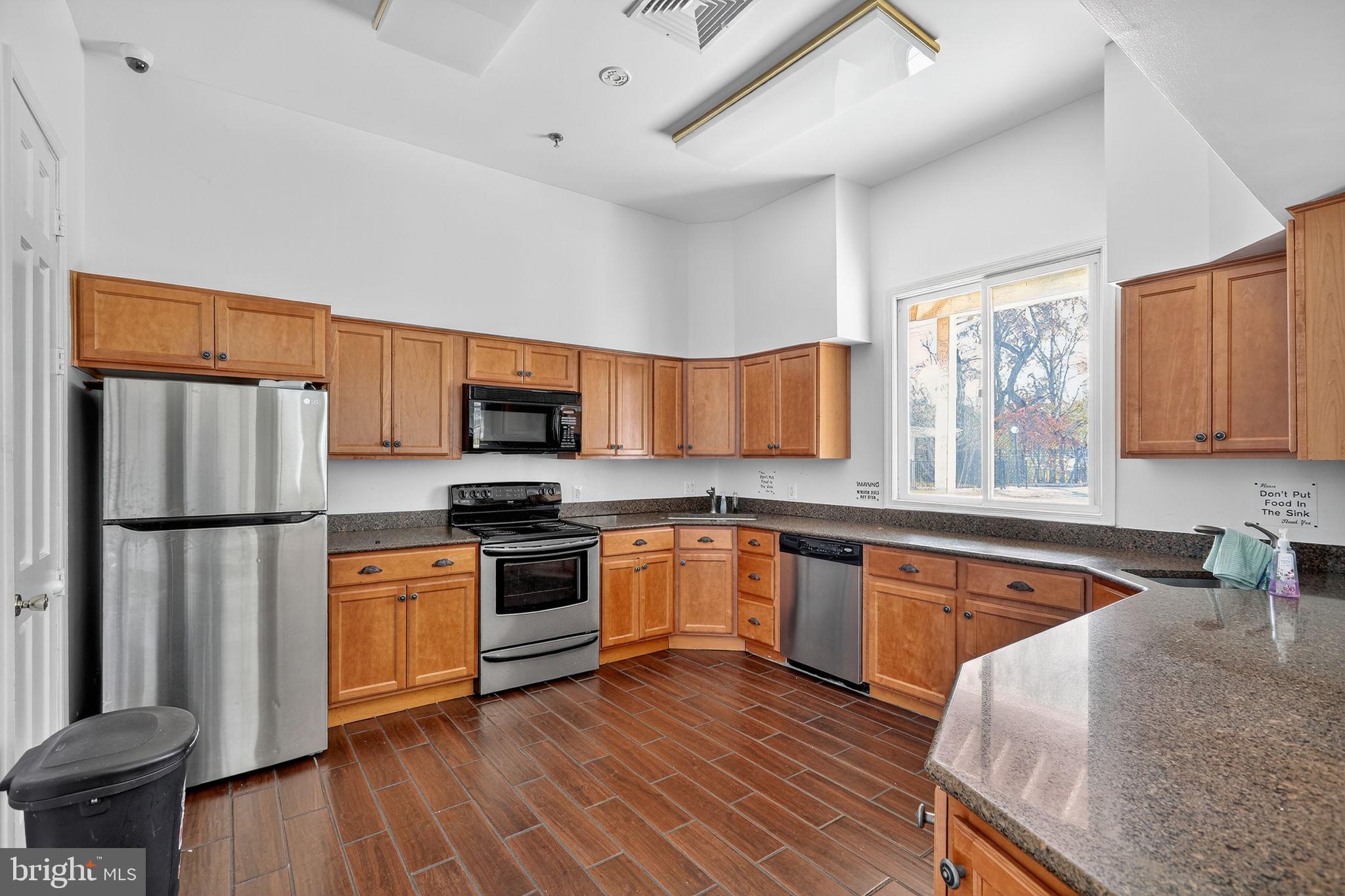 COLLINGTON STATION - Residential