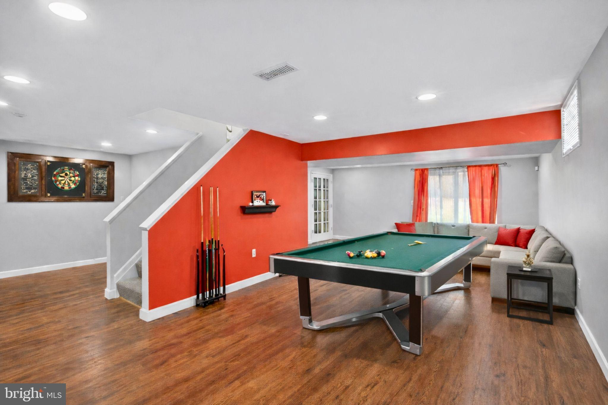 COLLINGTON STATION - Residential