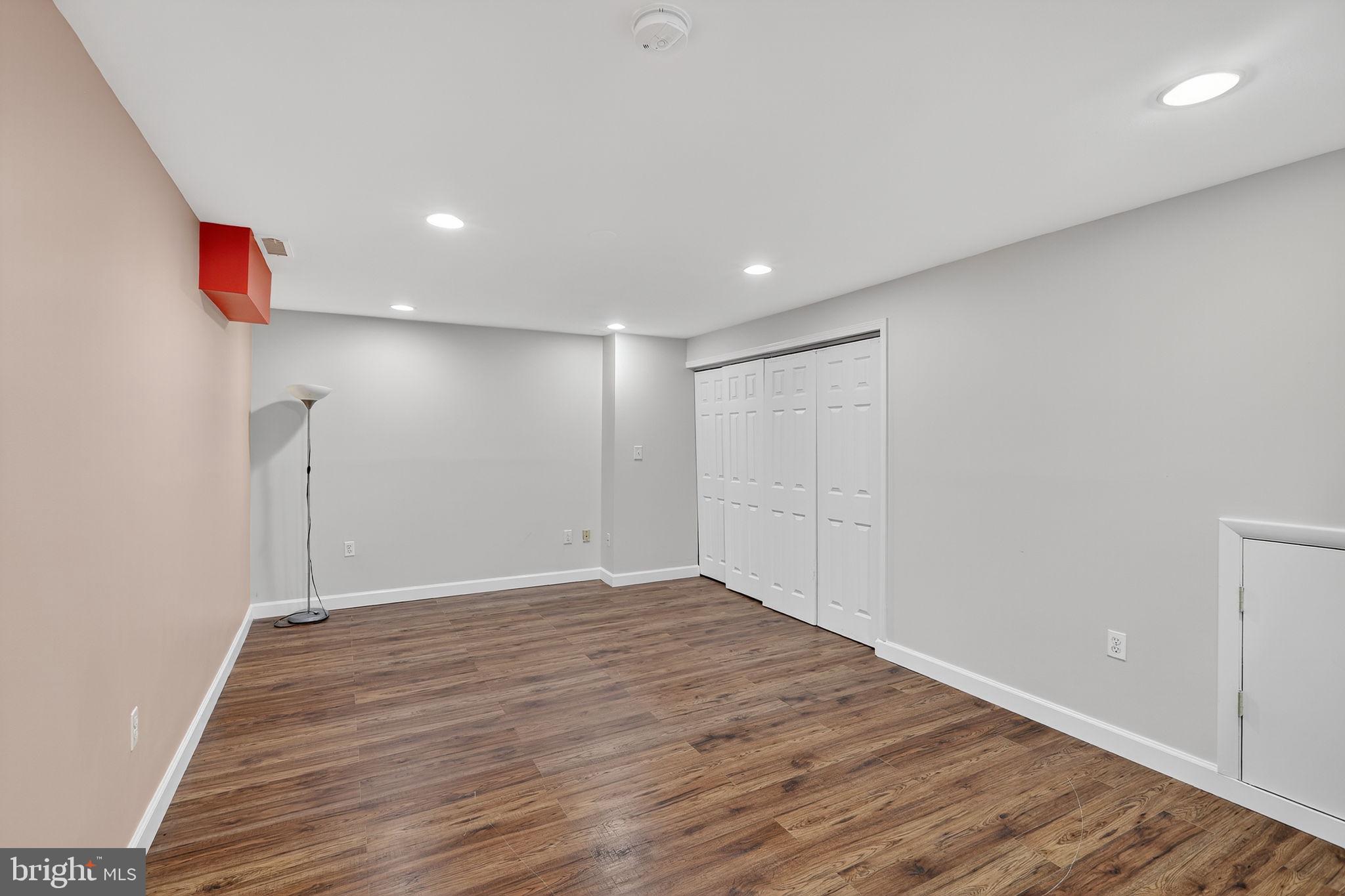 COLLINGTON STATION - Residential