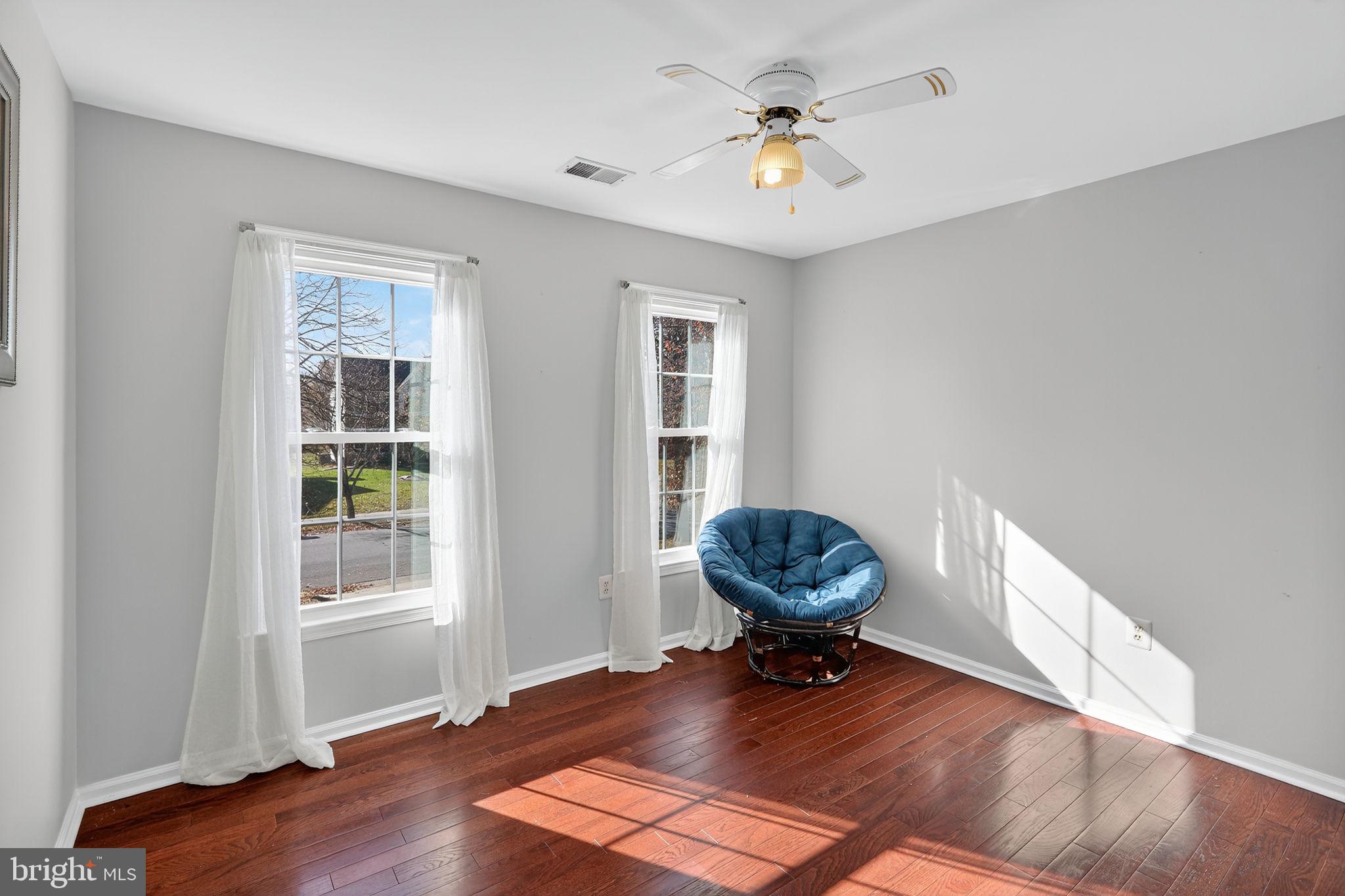 COLLINGTON STATION - Residential