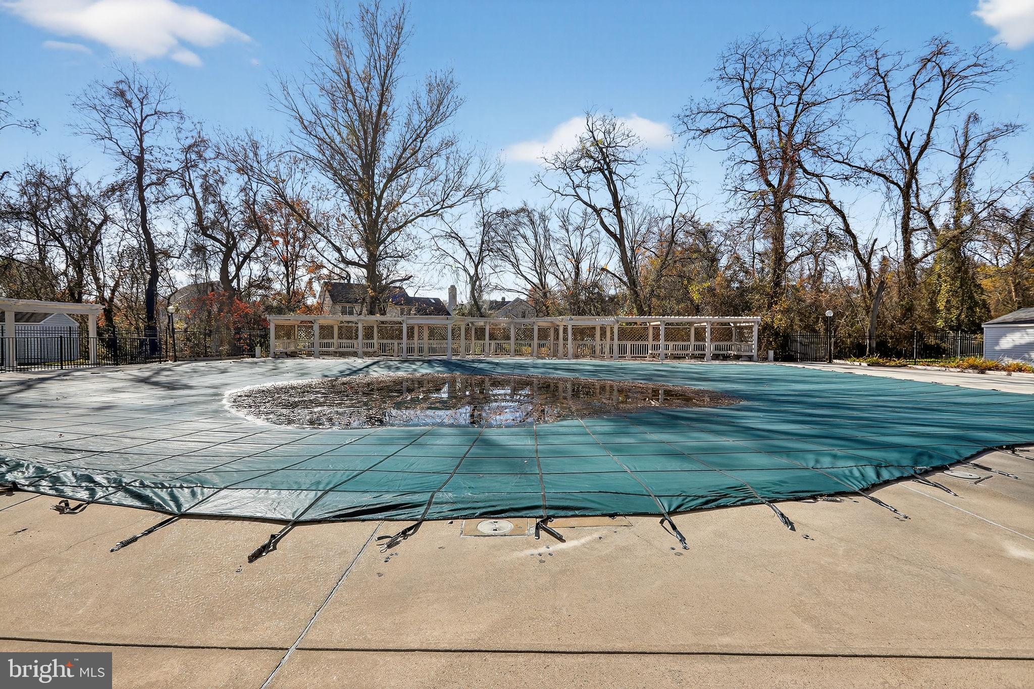 COLLINGTON STATION - Residential