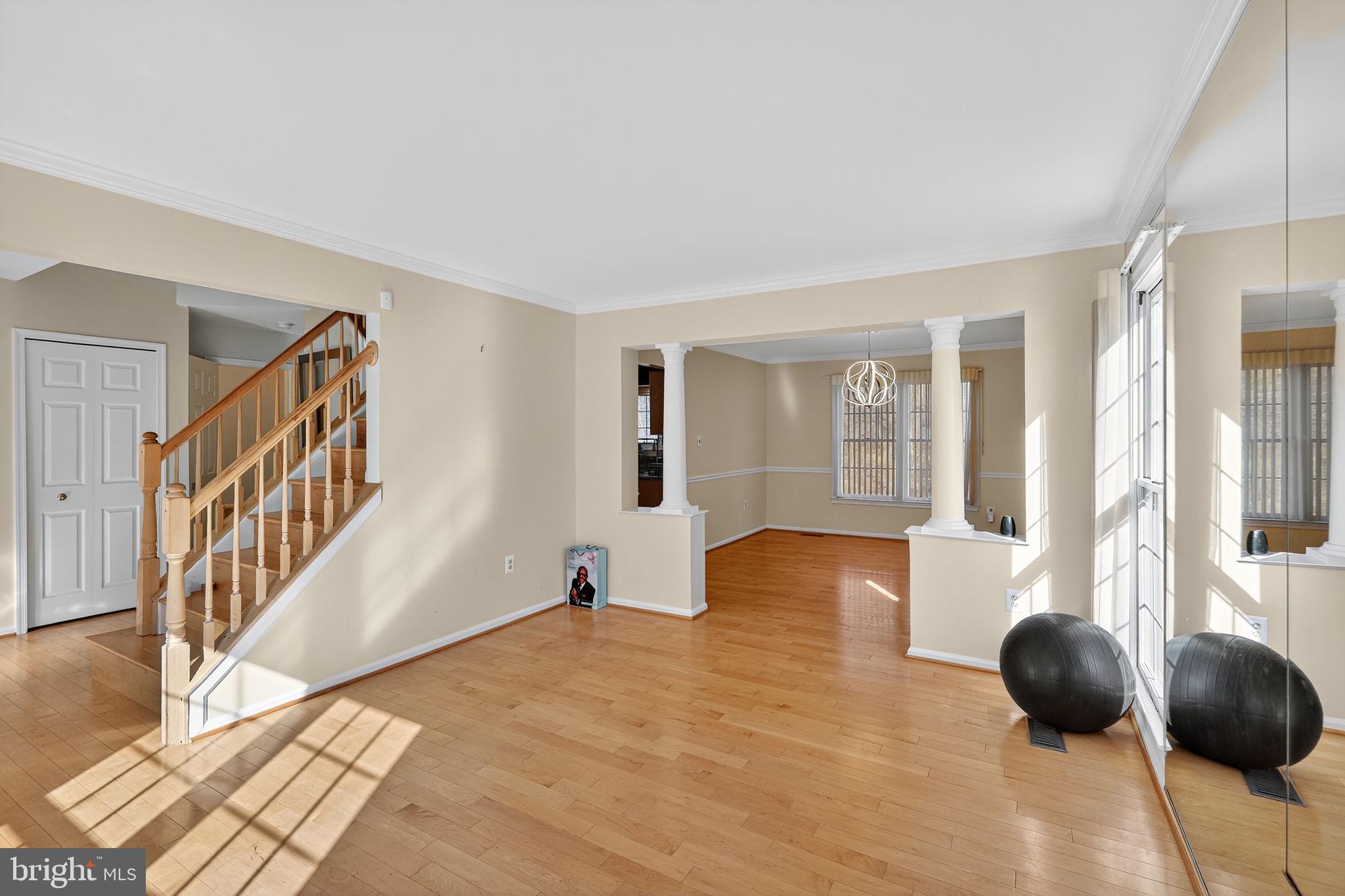 COLLINGTON STATION - Residential