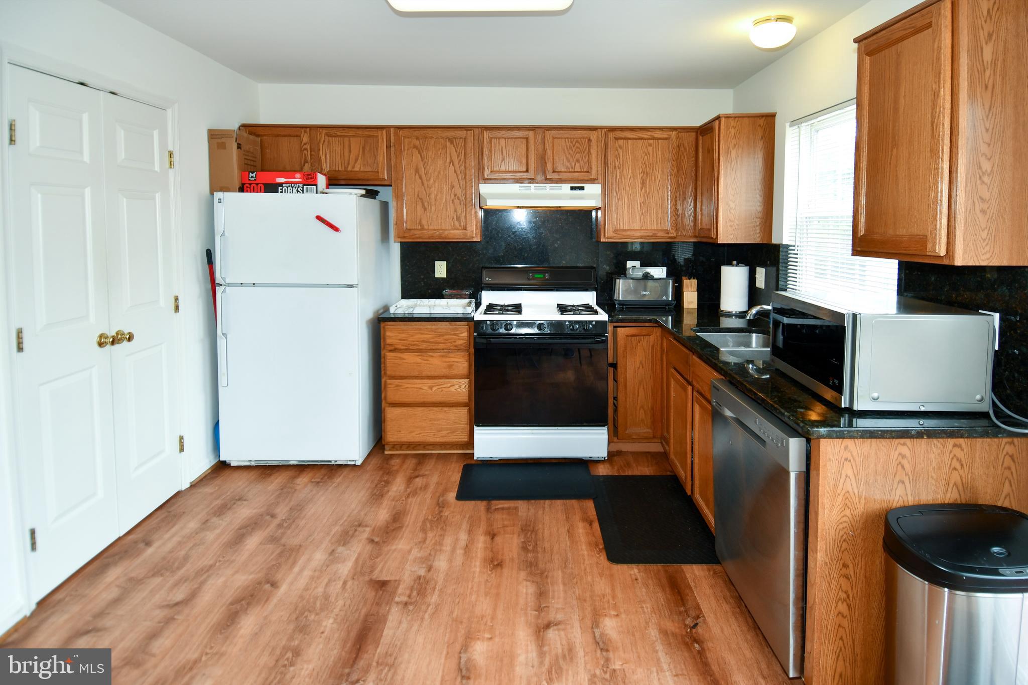 JAPONICA - Residential Lease