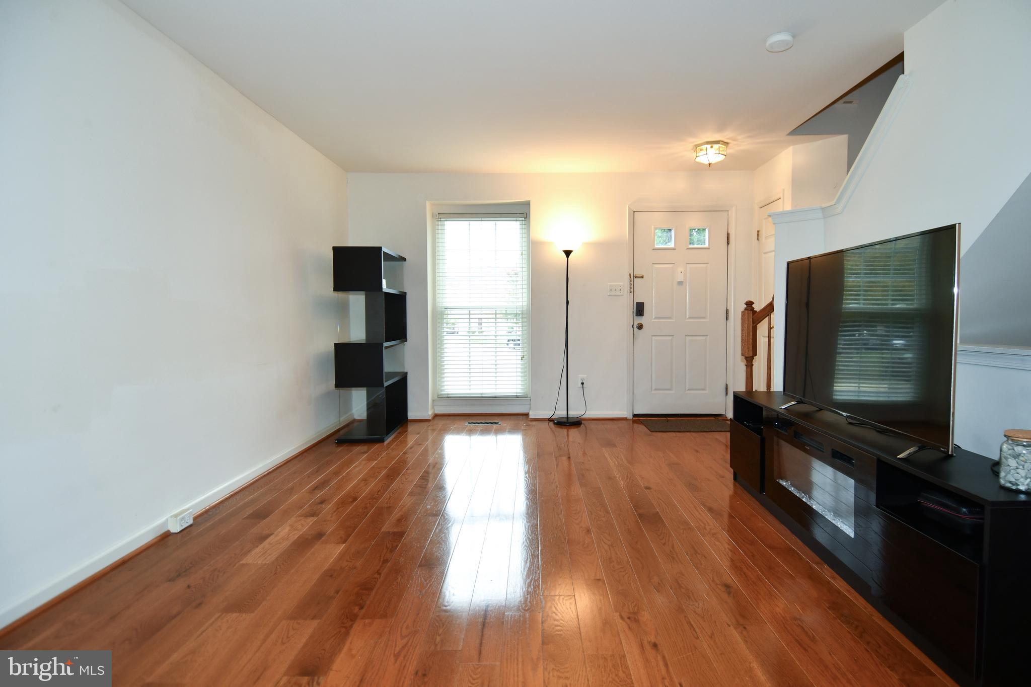 JAPONICA - Residential Lease