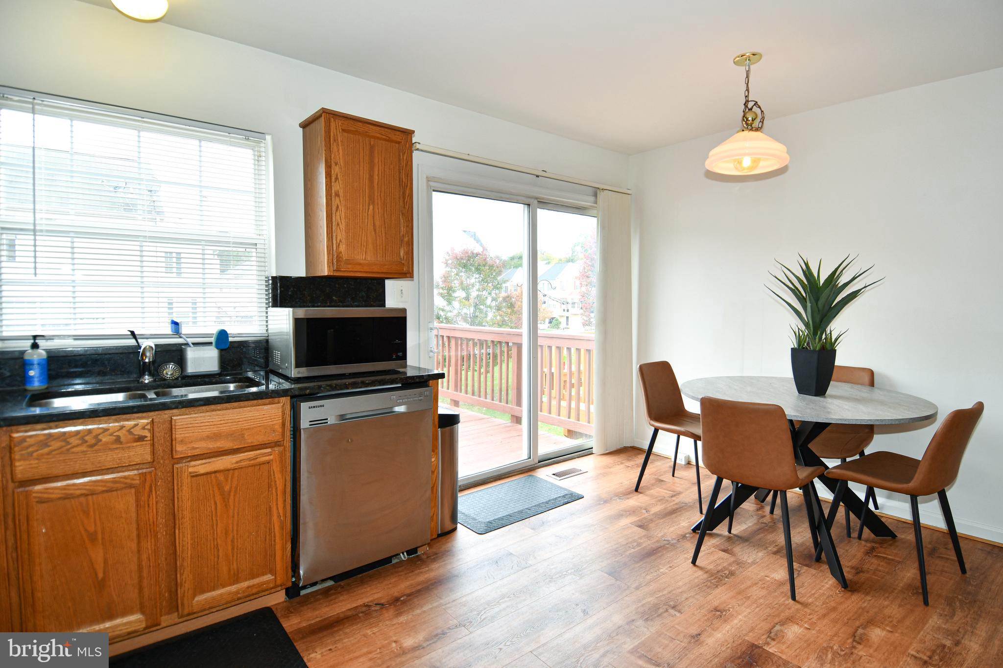 JAPONICA - Residential Lease