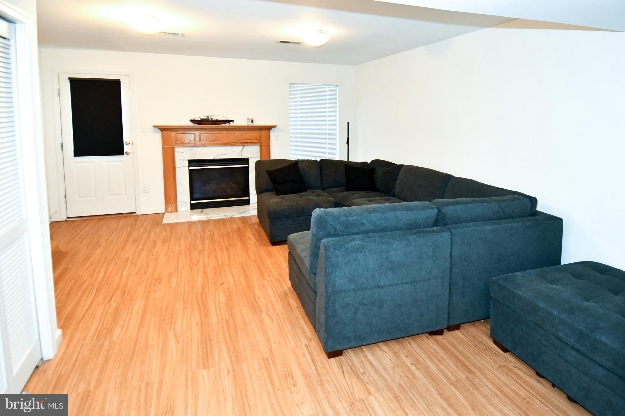 JAPONICA - Residential Lease