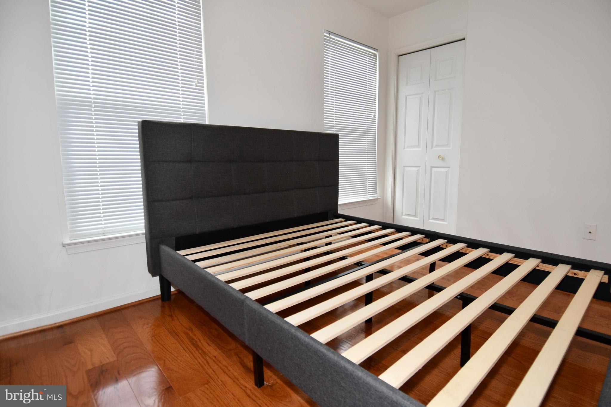 JAPONICA - Residential Lease