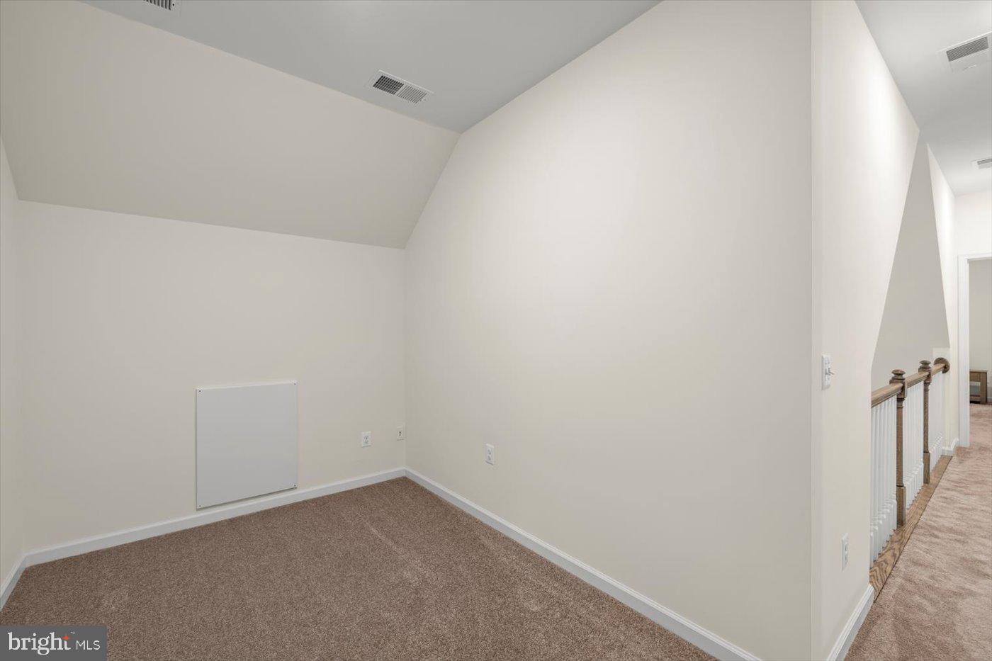 NOAHS LANDING - Residential