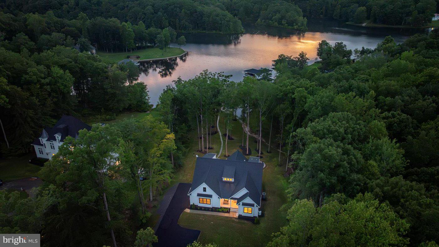 NOAHS LANDING - Residential