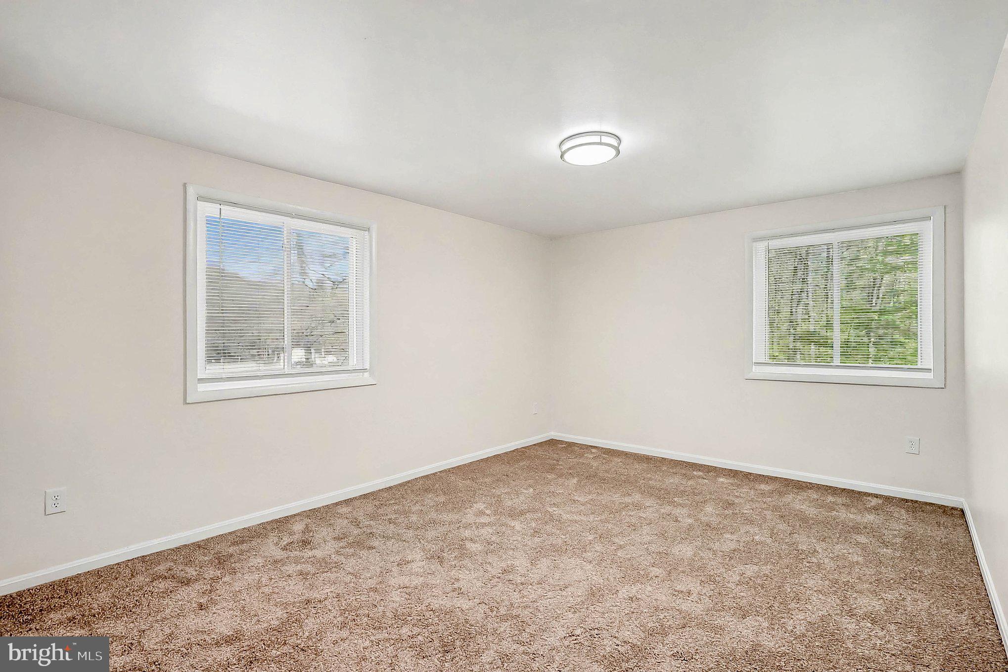 BRADBURY PARK - Residential