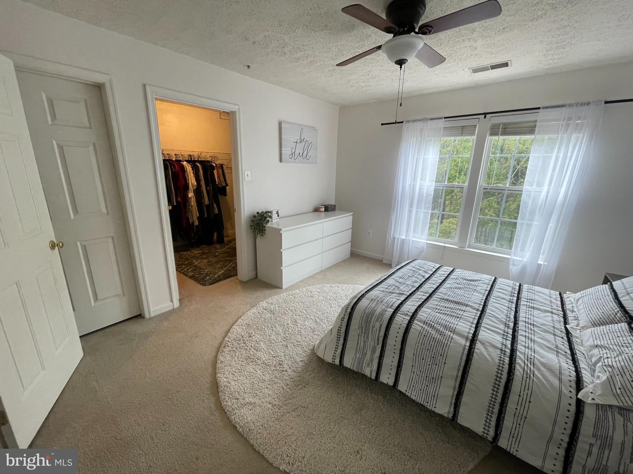 THE MDOWS OF ELK CRE - Residential