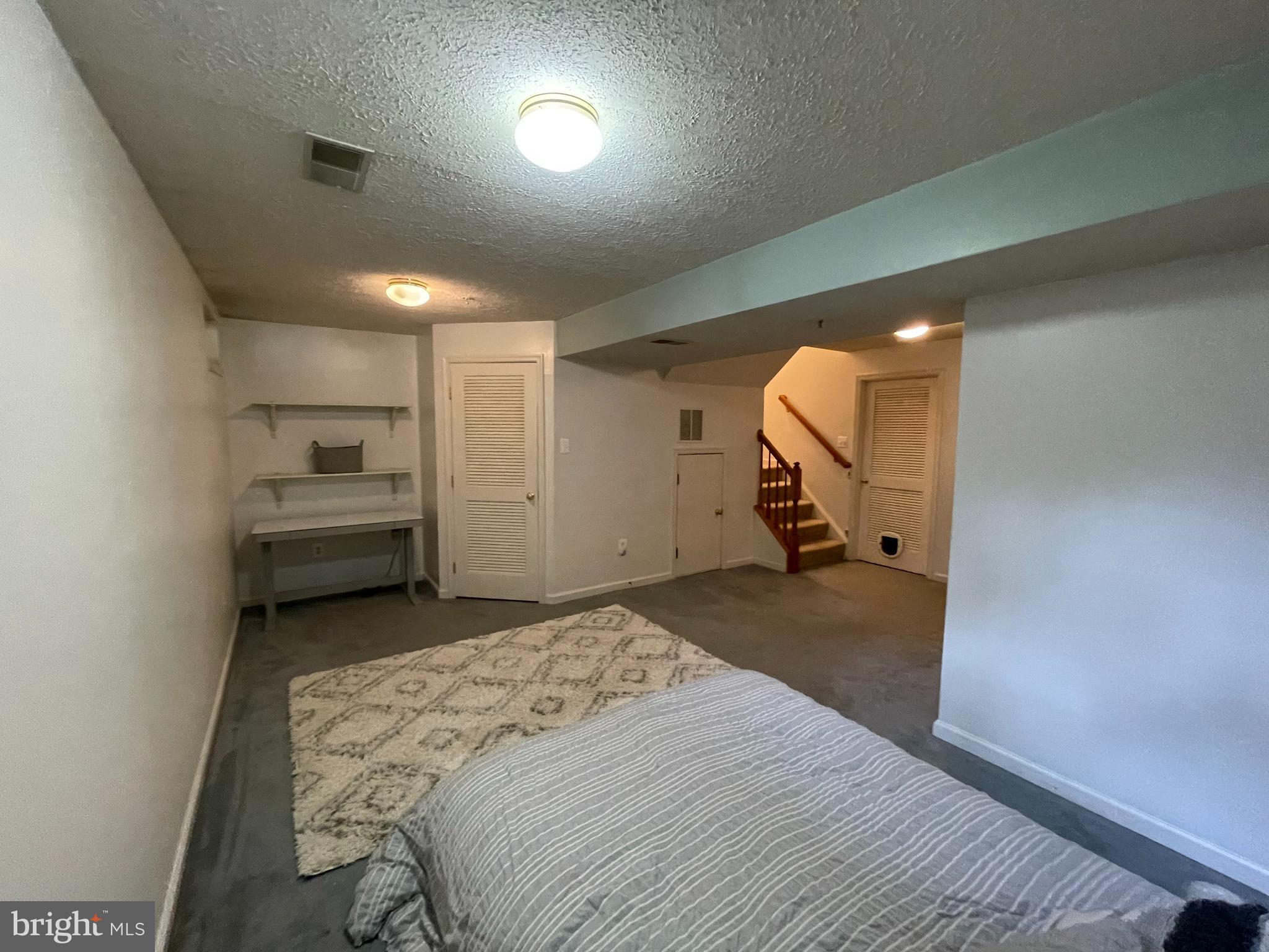 THE MDOWS OF ELK CRE - Residential