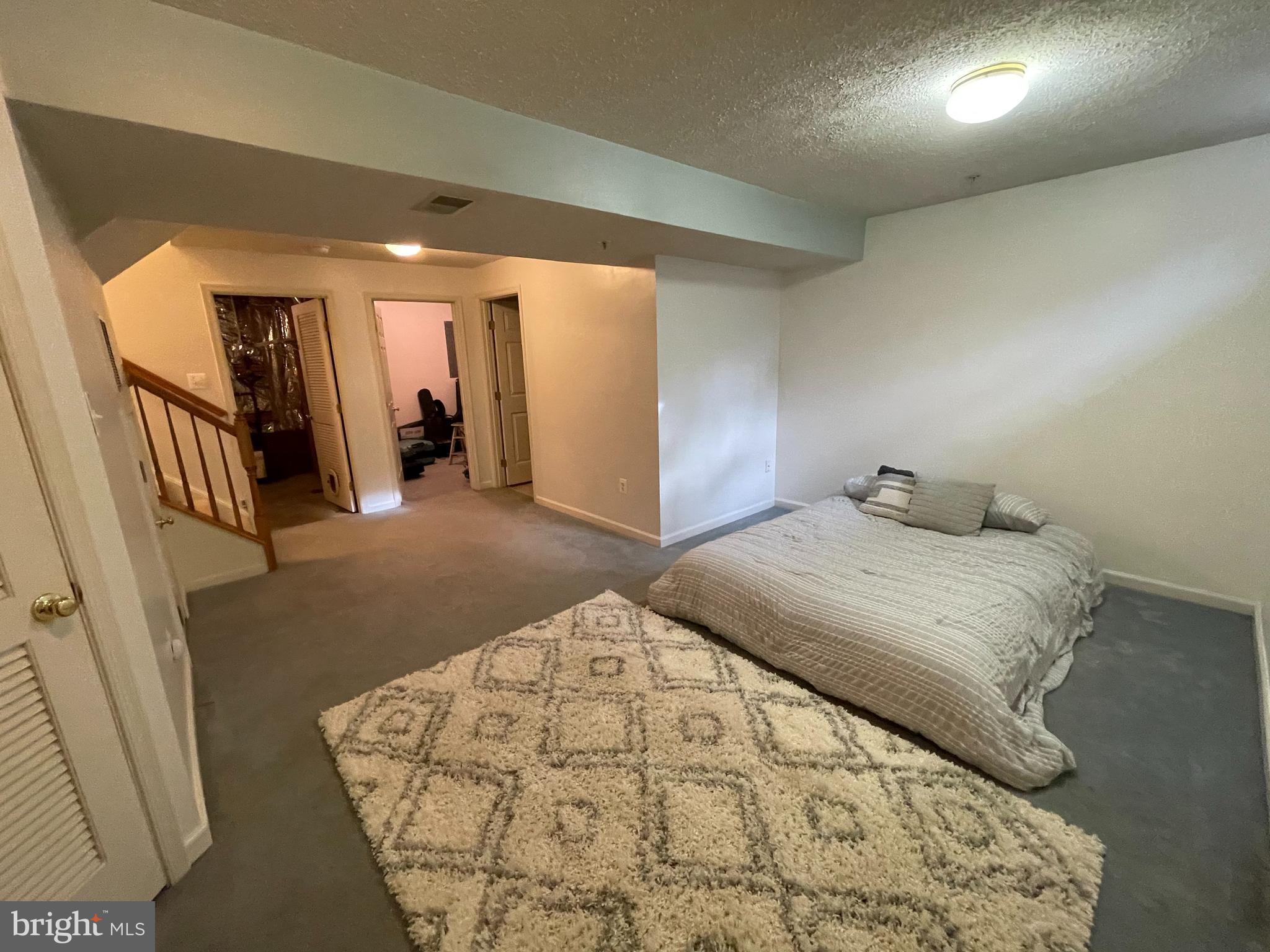 THE MDOWS OF ELK CRE - Residential