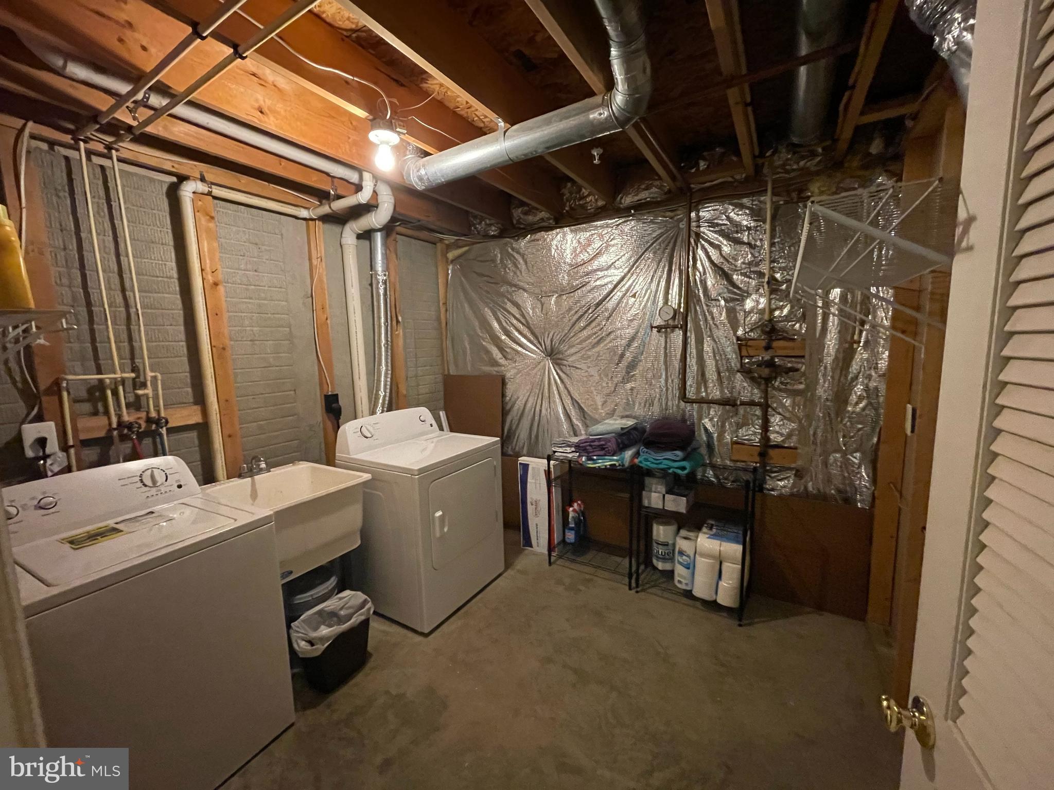 THE MDOWS OF ELK CRE - Residential