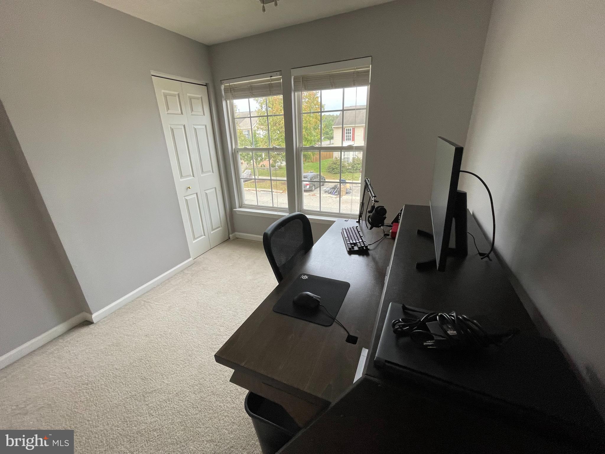 THE MDOWS OF ELK CRE - Residential