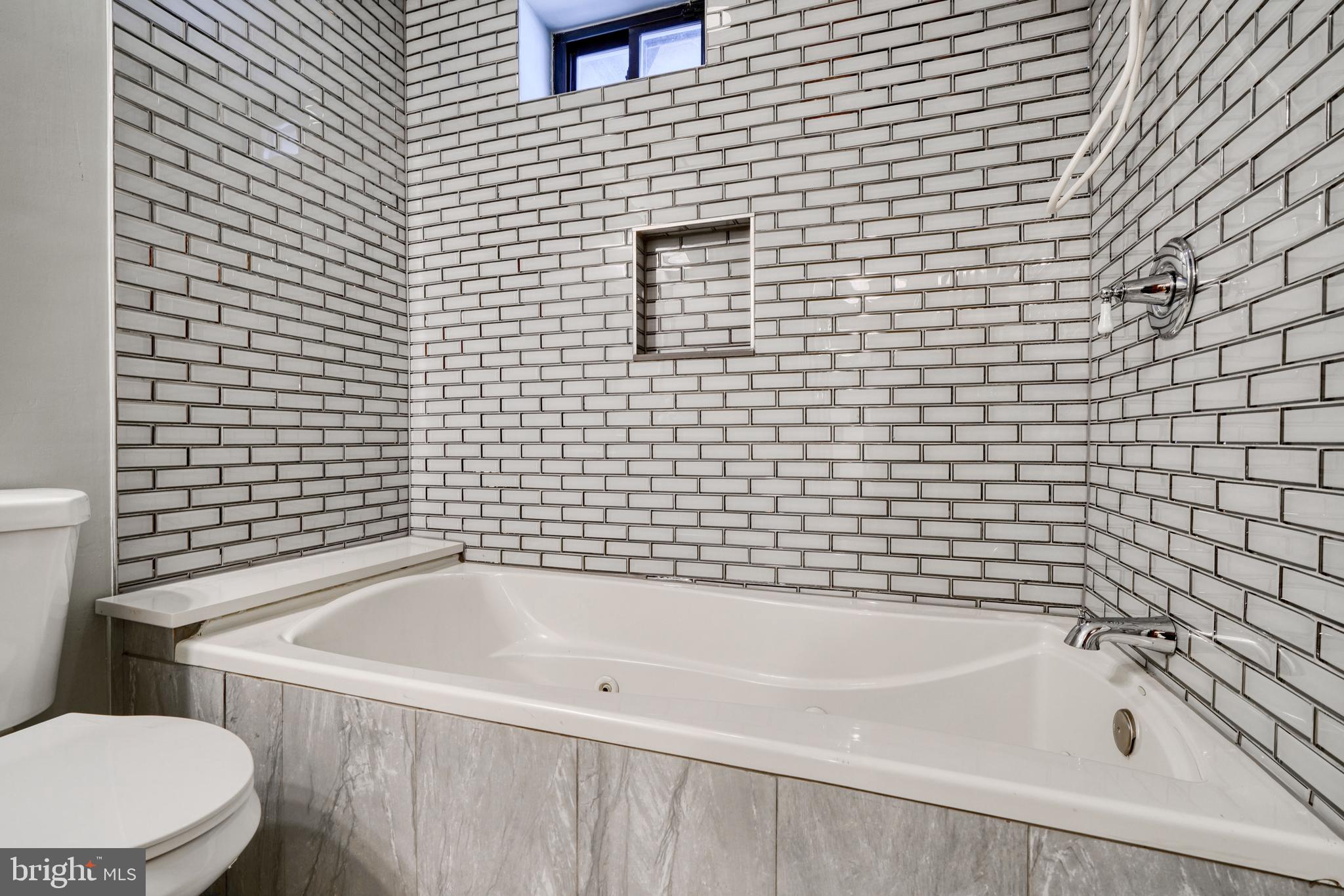 RESERVOIR HILL - Residential Lease