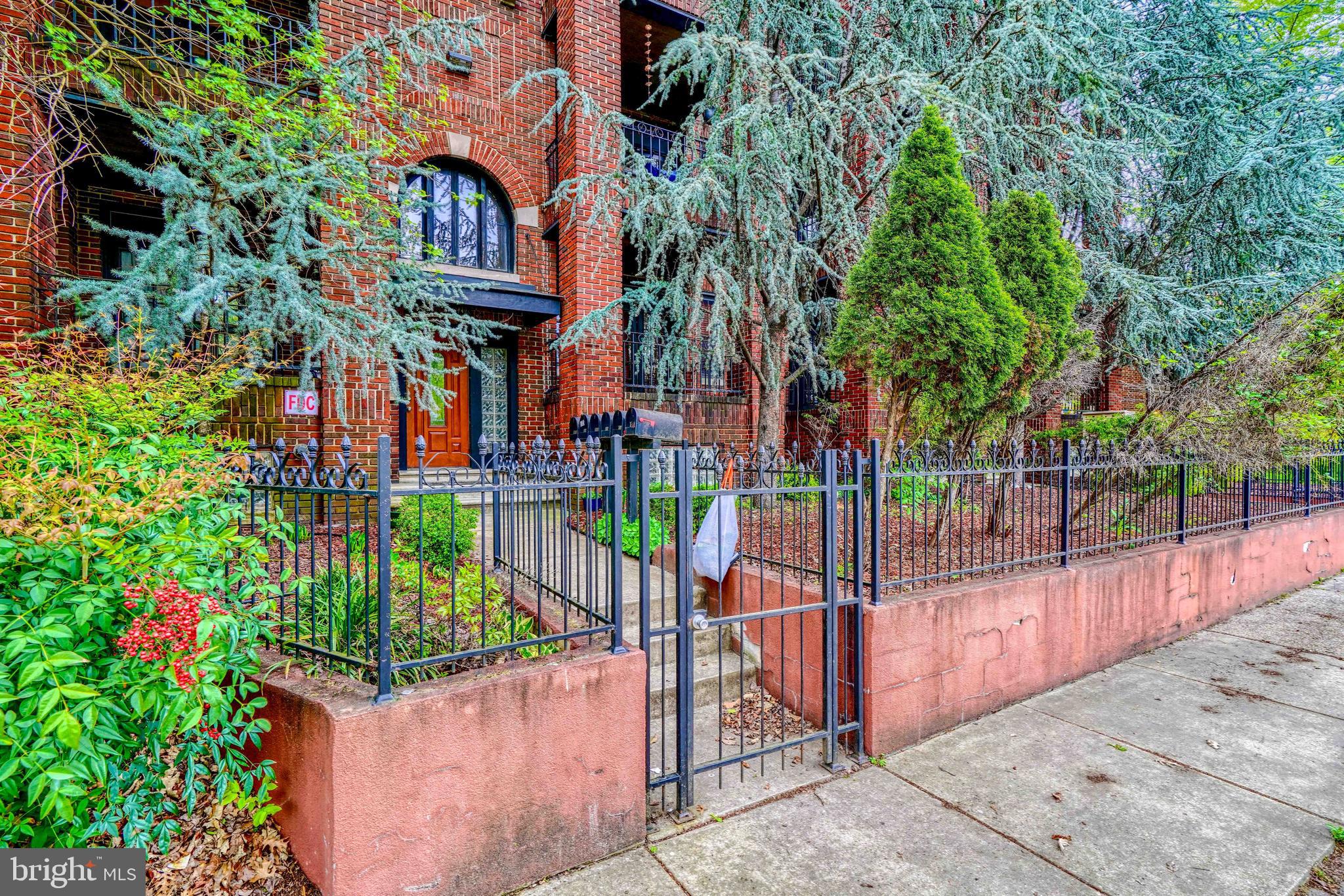 RESERVOIR HILL - Residential Lease