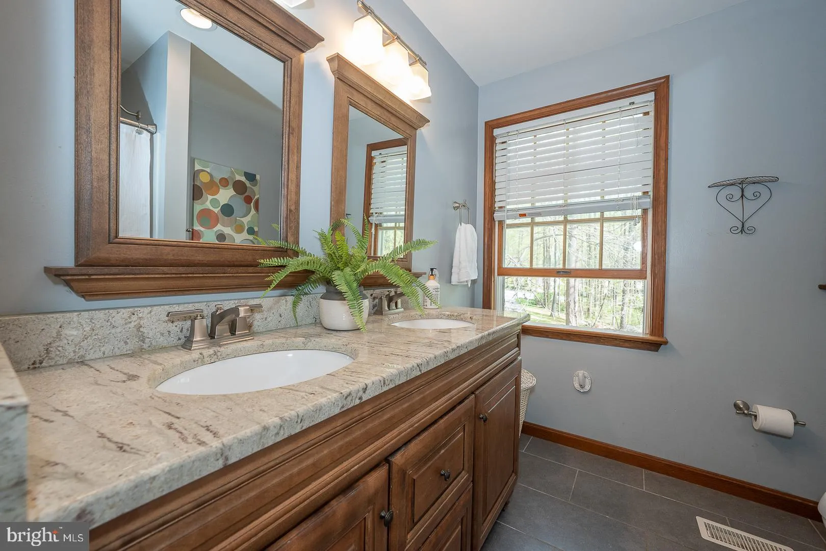 Glenmoore, Pennsylvania 19343, United States, 4 Bedrooms Bedrooms, ,3 BathroomsBathrooms,Residential,Active,121366