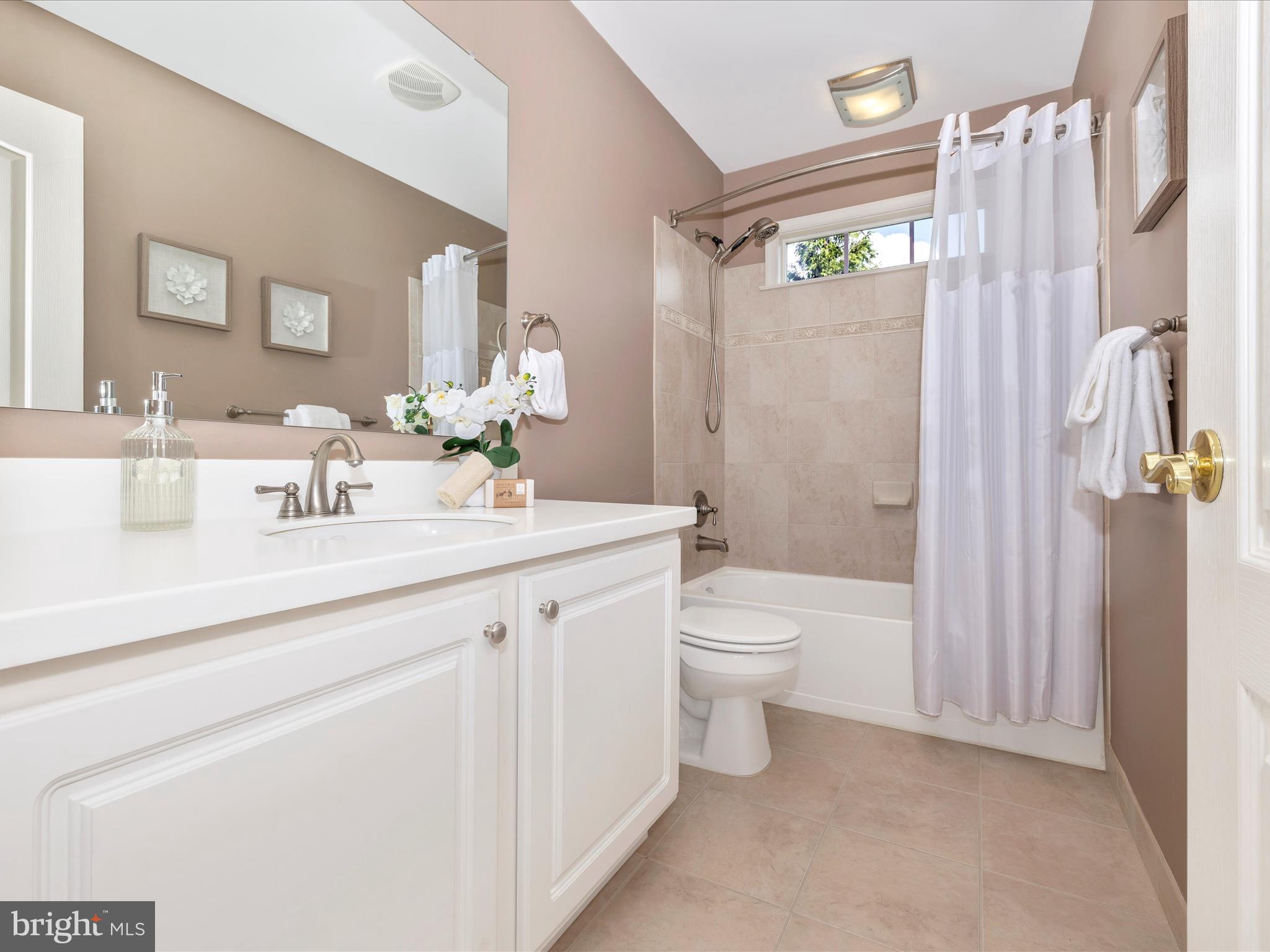 MILL ISLAND AT WORMAN'S MILL - Residential