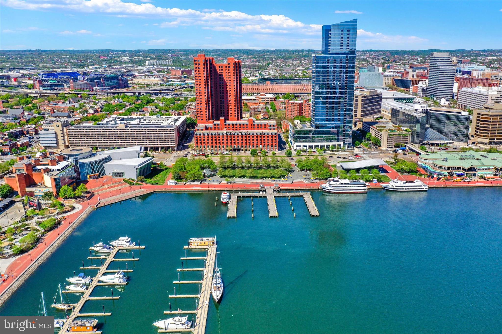 HARBOR COURT CONDOMINIUMS - Residential