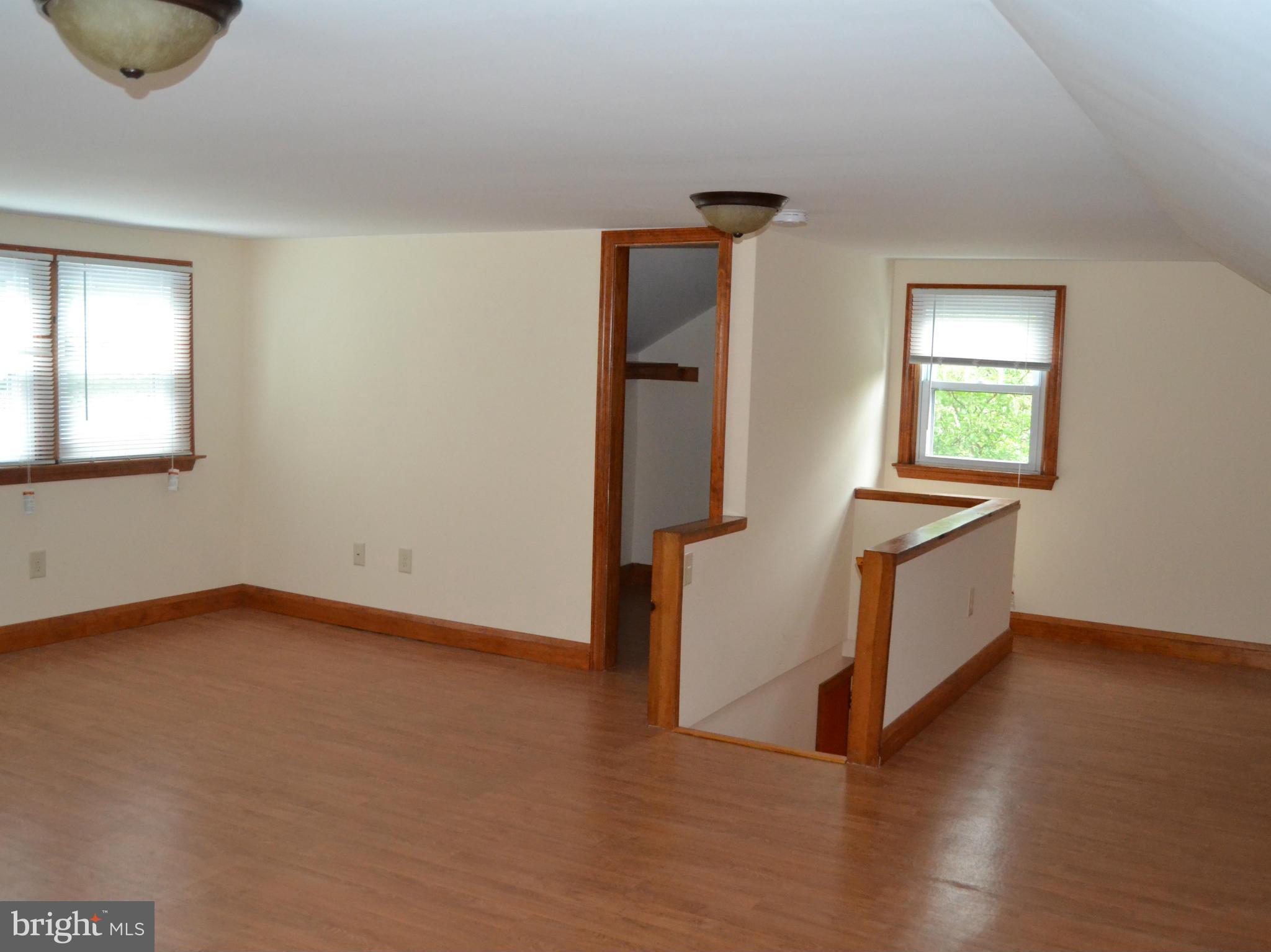 RIDGEWOOD - Residential