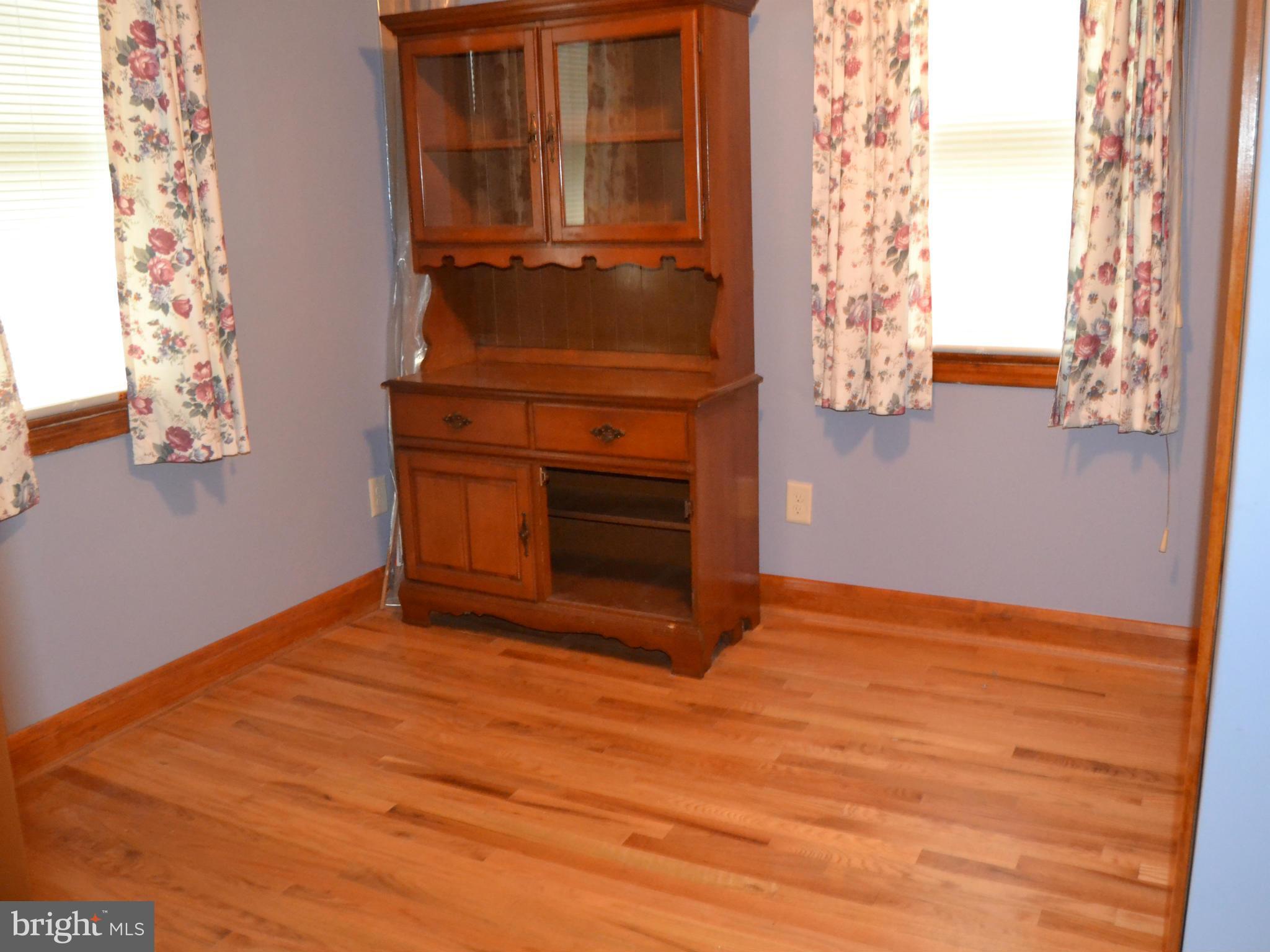 RIDGEWOOD - Residential