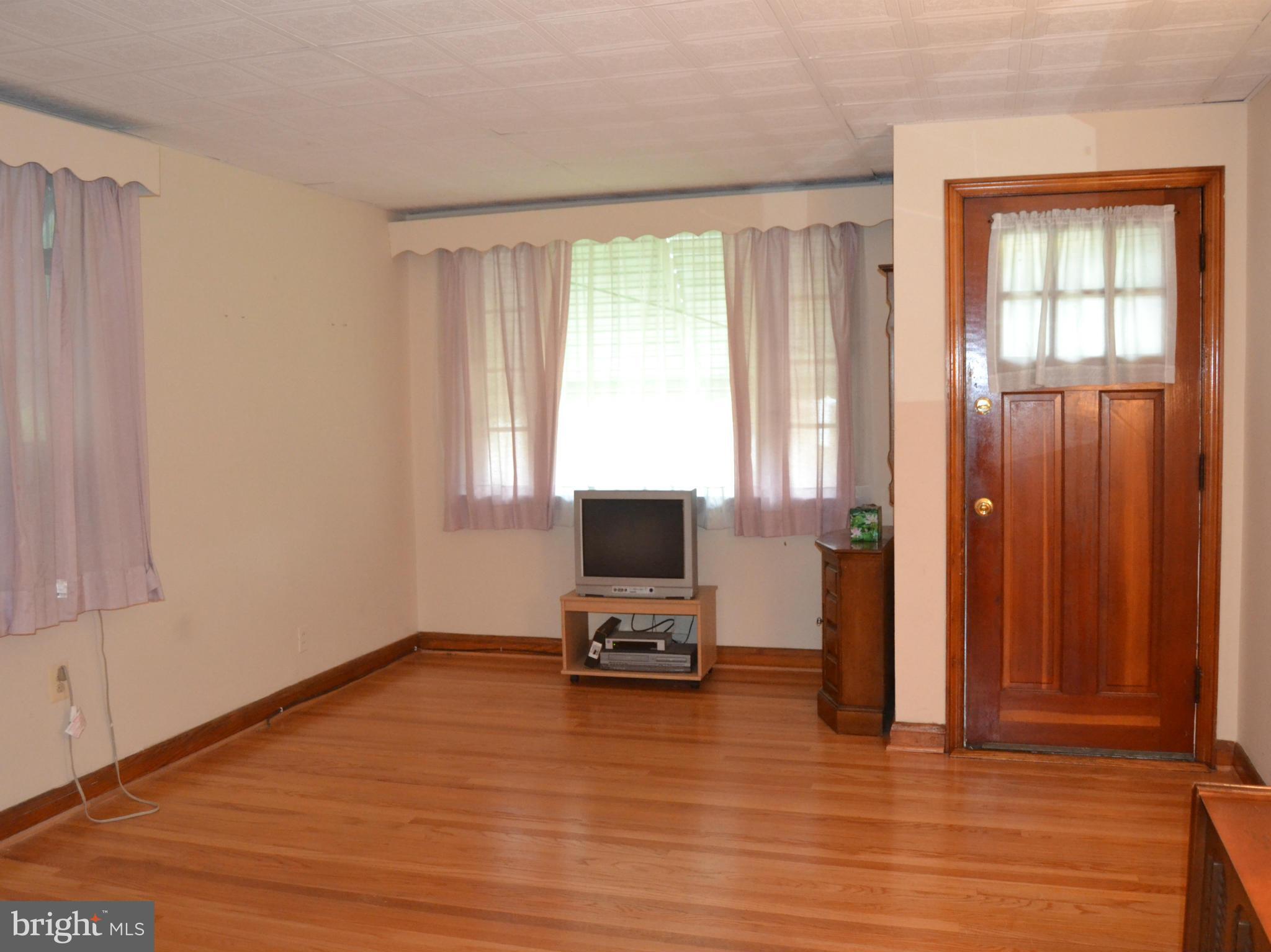 RIDGEWOOD - Residential