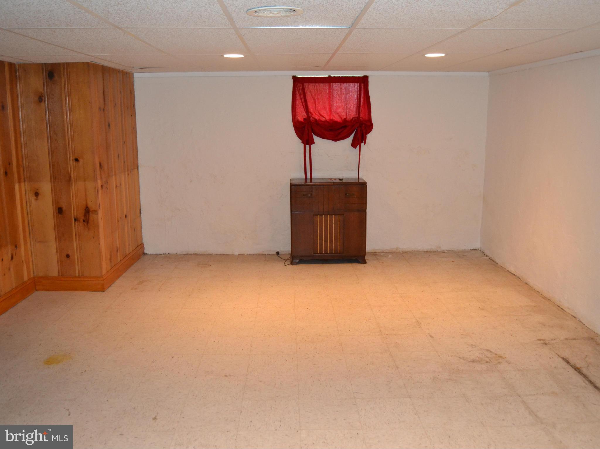 RIDGEWOOD - Residential