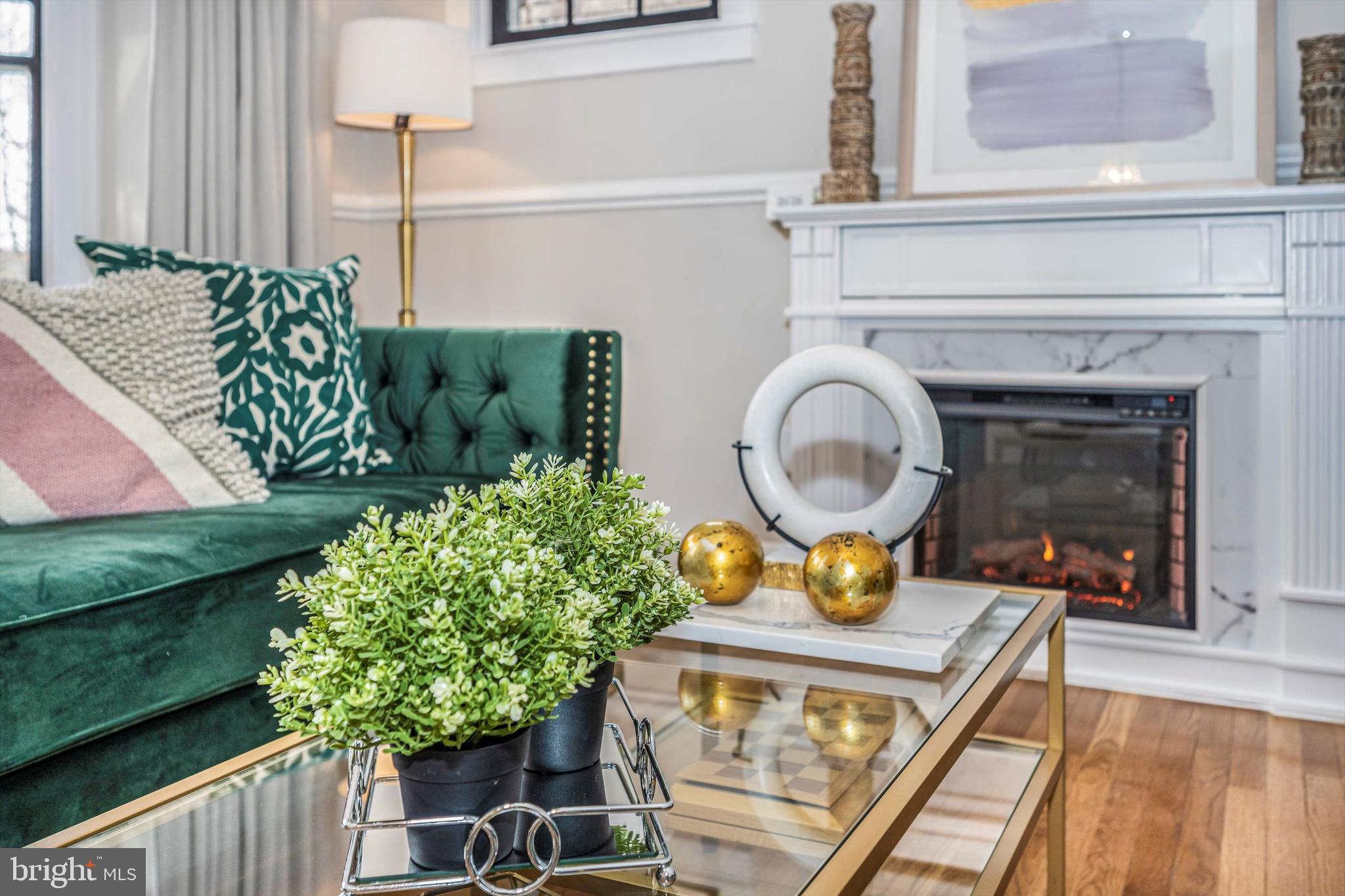 DOWNTOWN FREDERICK - Residential Lease