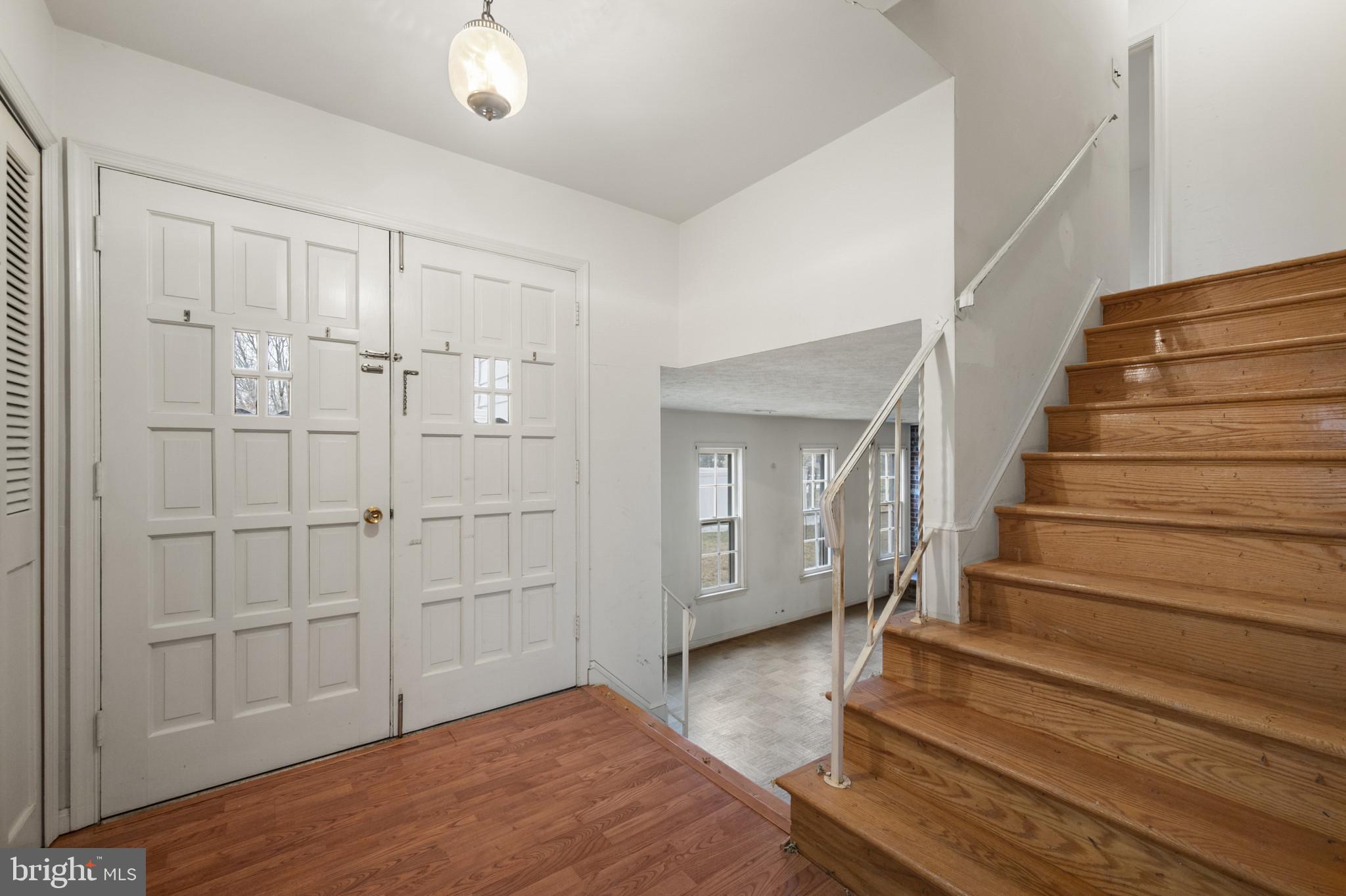 REGENCY ESTATES - Residential