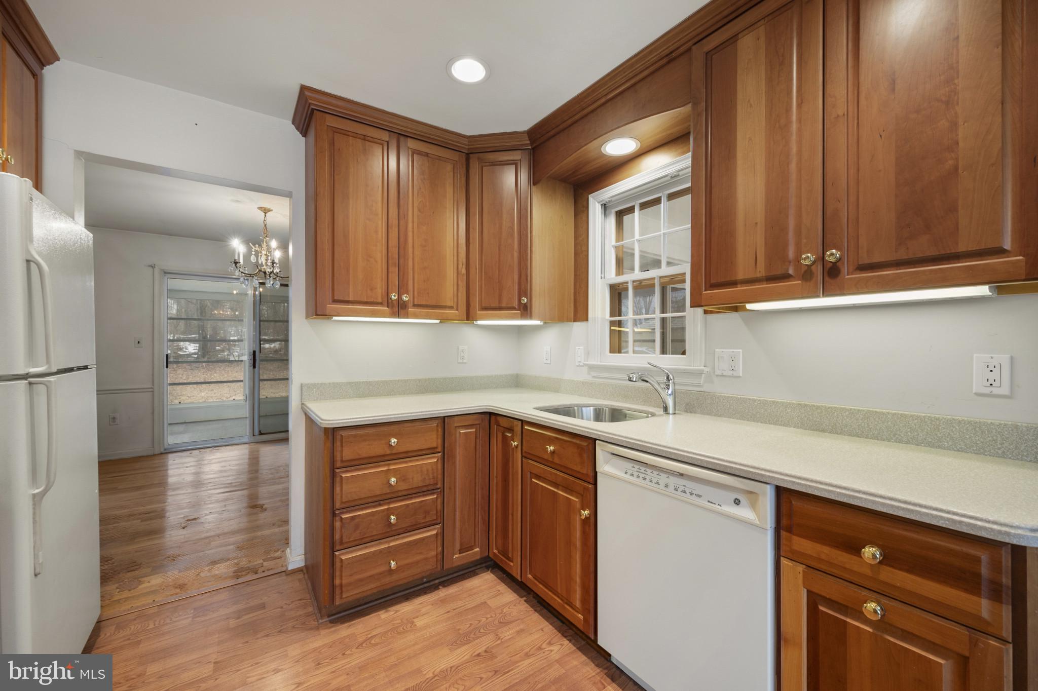 REGENCY ESTATES - Residential