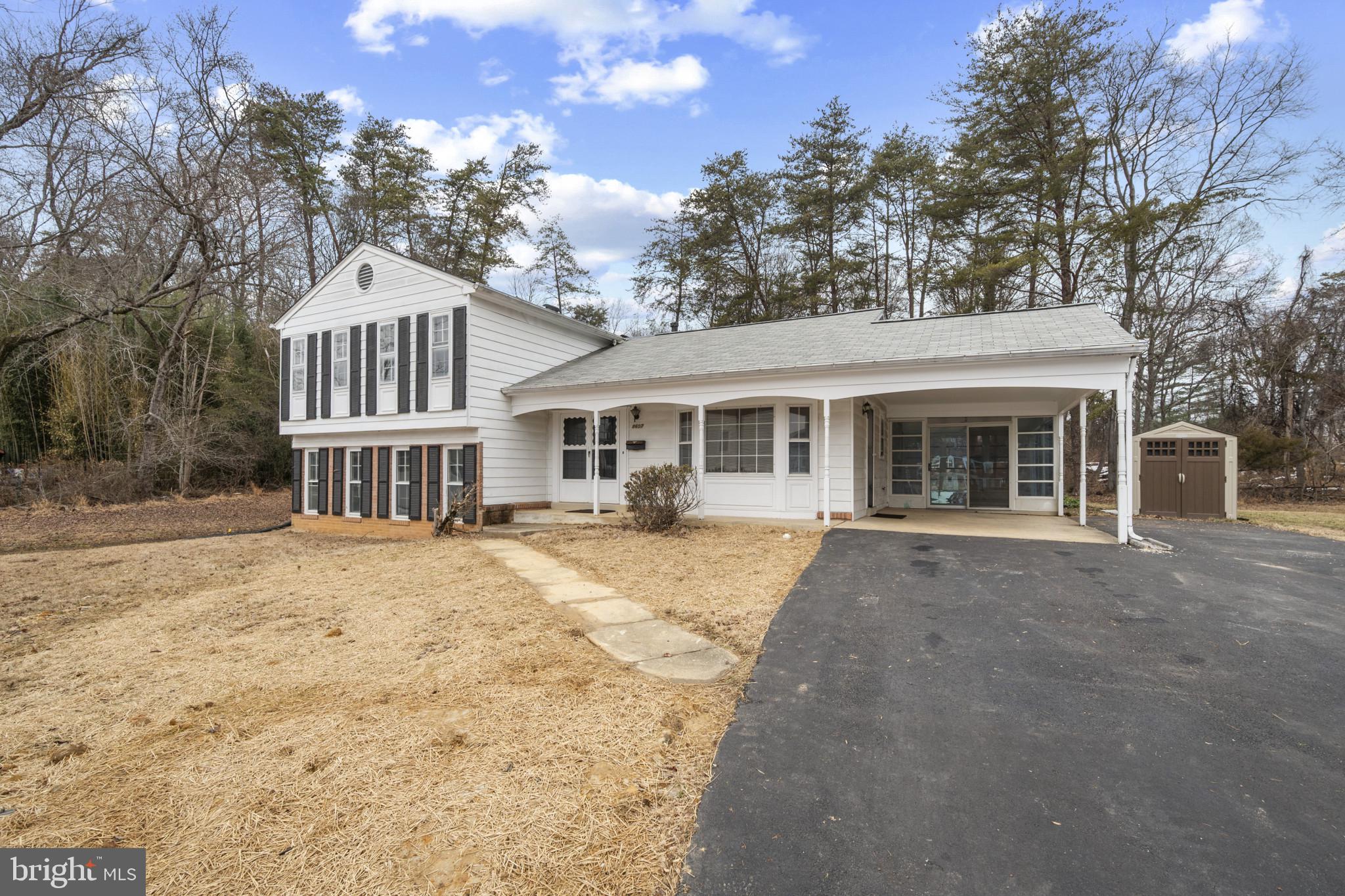 REGENCY ESTATES - Residential