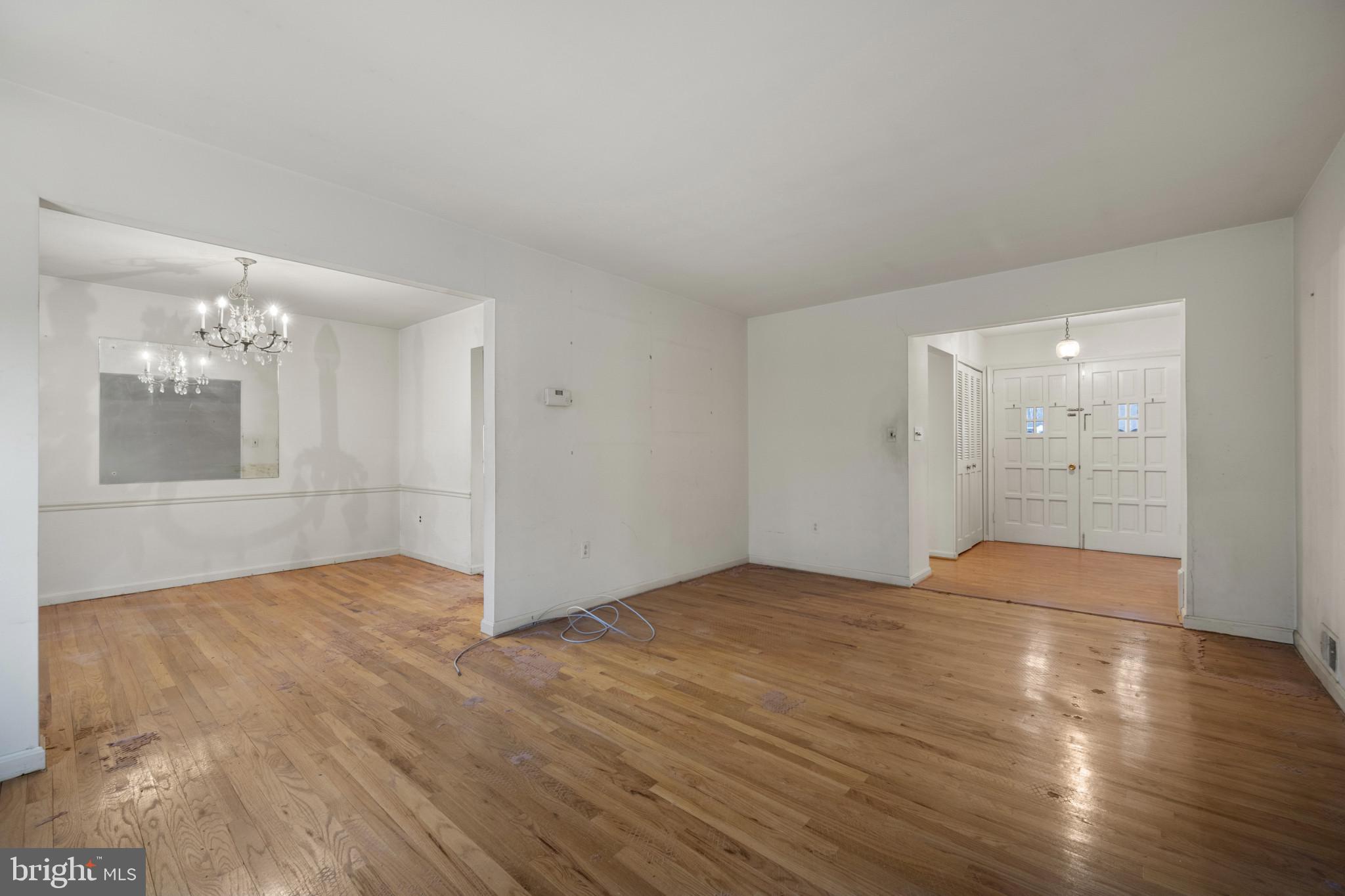 REGENCY ESTATES - Residential