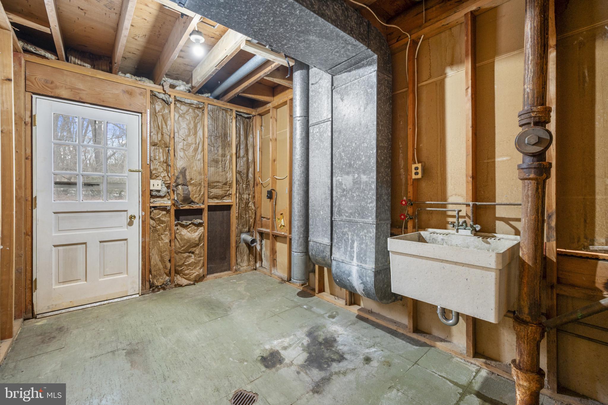 REGENCY ESTATES - Residential