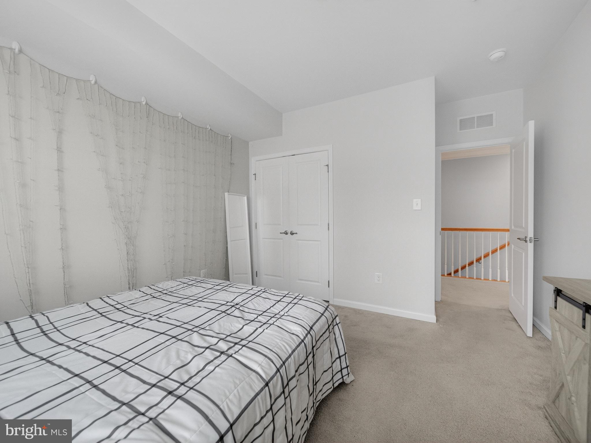 BALLENGER CREEK - Residential