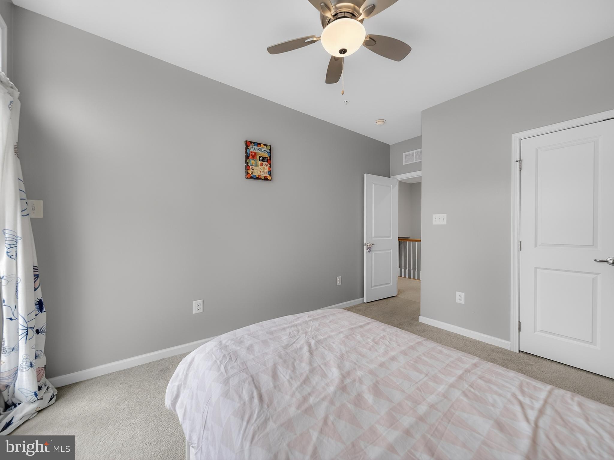 BALLENGER CREEK - Residential