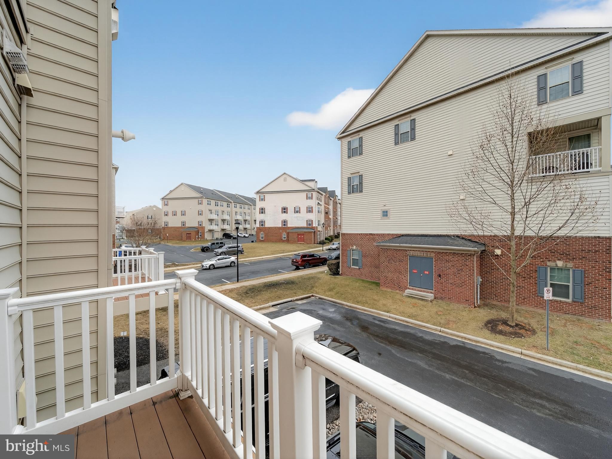 BALLENGER CREEK - Residential