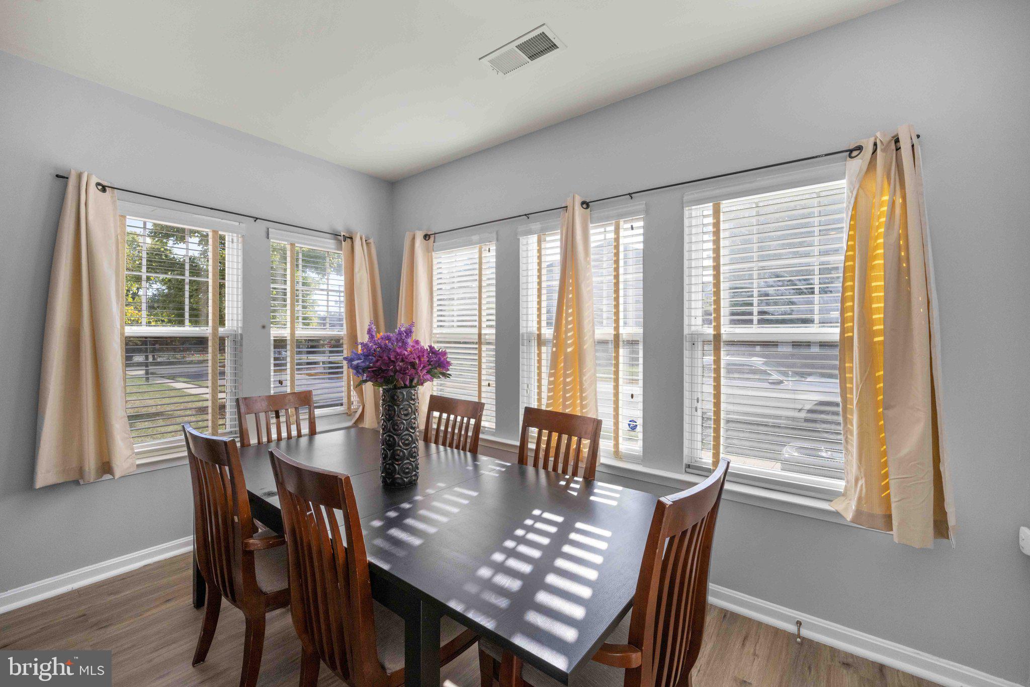 WINDSOR CROSSING - Residential