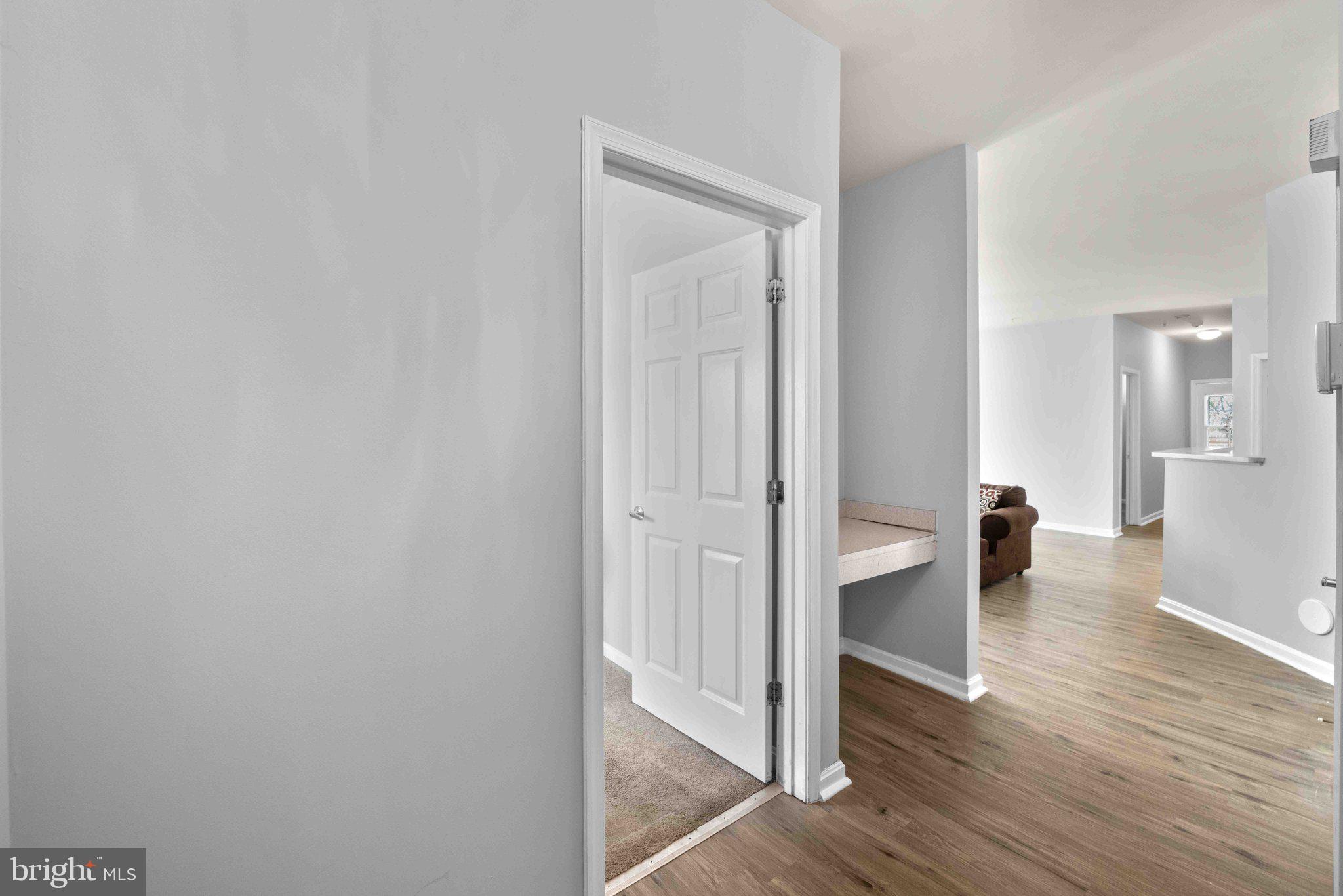 WINDSOR CROSSING - Residential