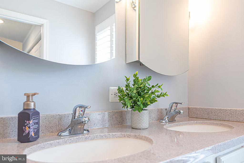 OCEAN PINES - MARINA VILLAGE - Residential