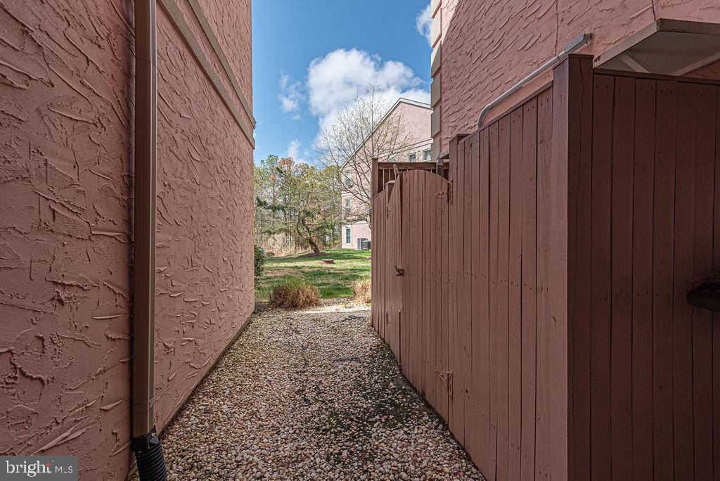 OCEAN PINES - MARINA VILLAGE - Residential