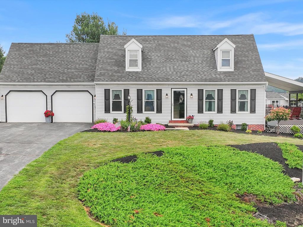 Photo of 2202 Kilmer Road, MANHEIM, PA 17545 (MLS # PALA2074384)