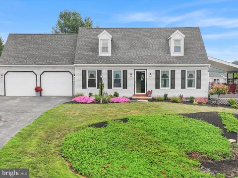 Photo of 2202 Kilmer Road, MANHEIM, PA 17545 (MLS # PALA2074384)